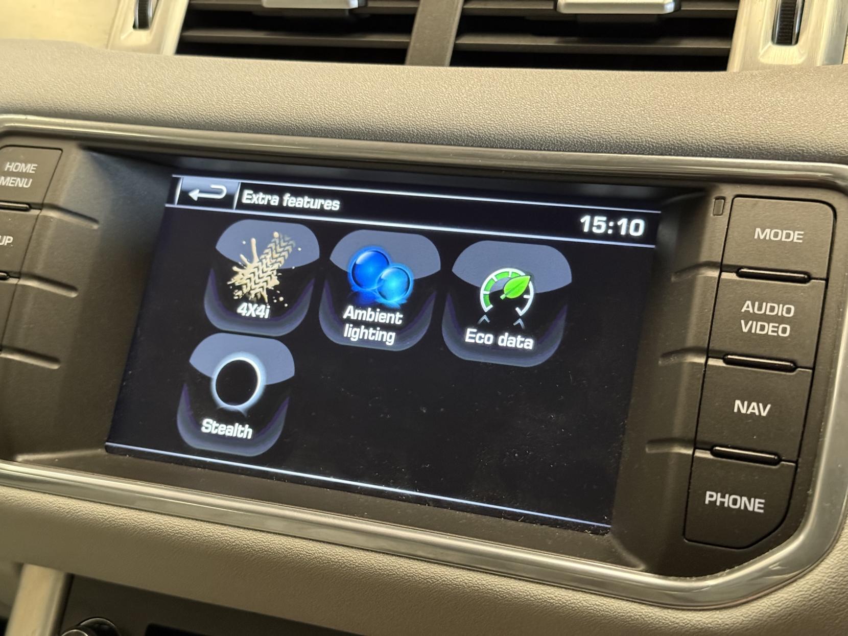 Land Rover Range Rover Evoque 2.2 SD4 Pure Tech SUV 5dr Diesel Manual 4WD Euro 5 (s/s) (190 ps)