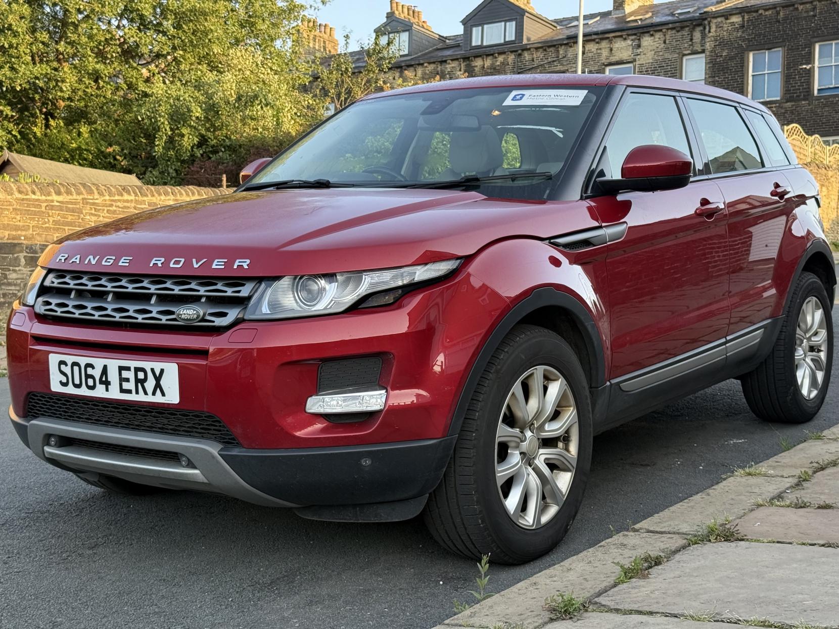 Land Rover Range Rover Evoque 2.2 SD4 Pure Tech SUV 5dr Diesel Manual 4WD Euro 5 (s/s) (190 ps)