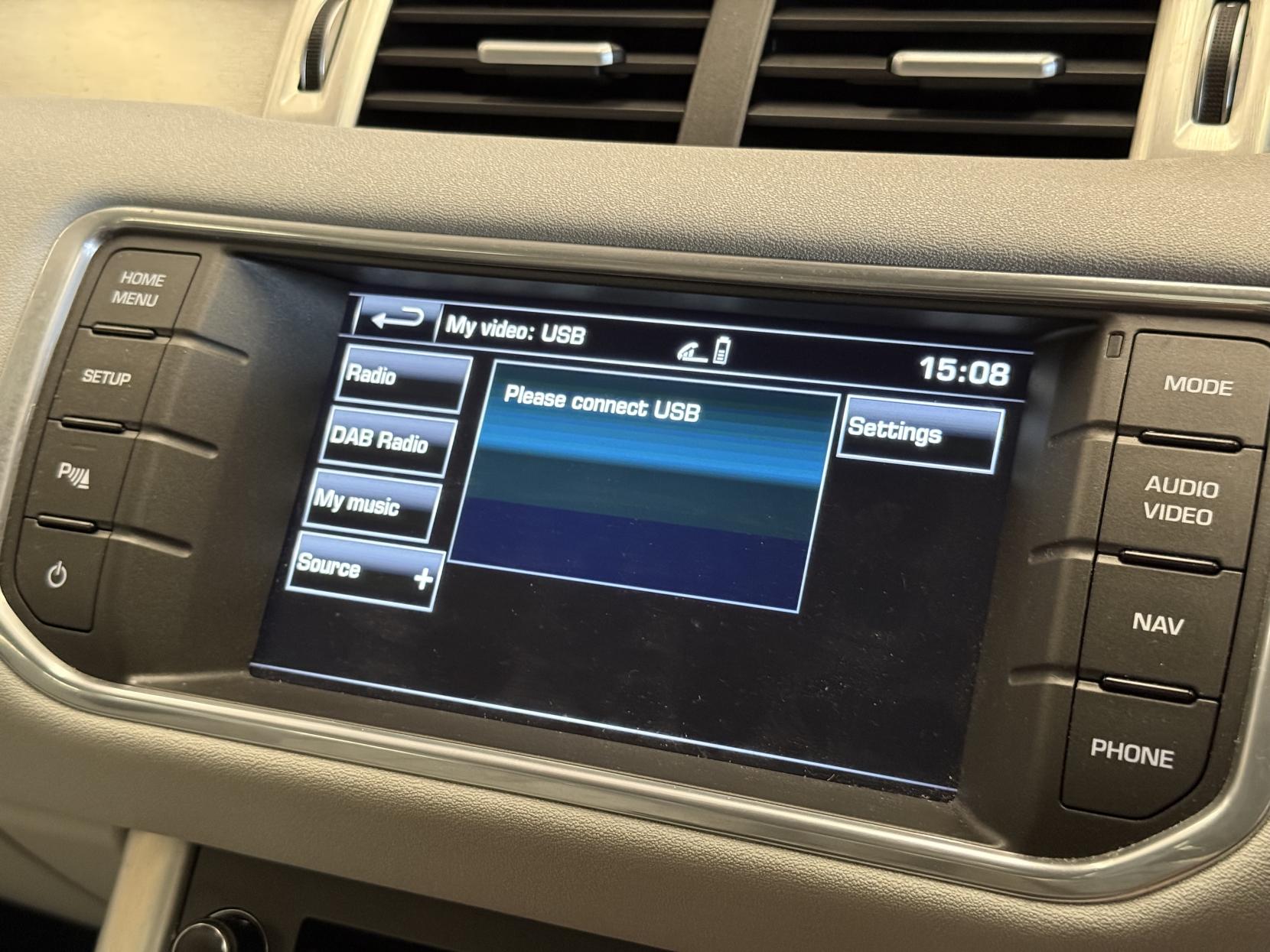 Land Rover Range Rover Evoque 2.2 SD4 Pure Tech SUV 5dr Diesel Manual 4WD Euro 5 (s/s) (190 ps)