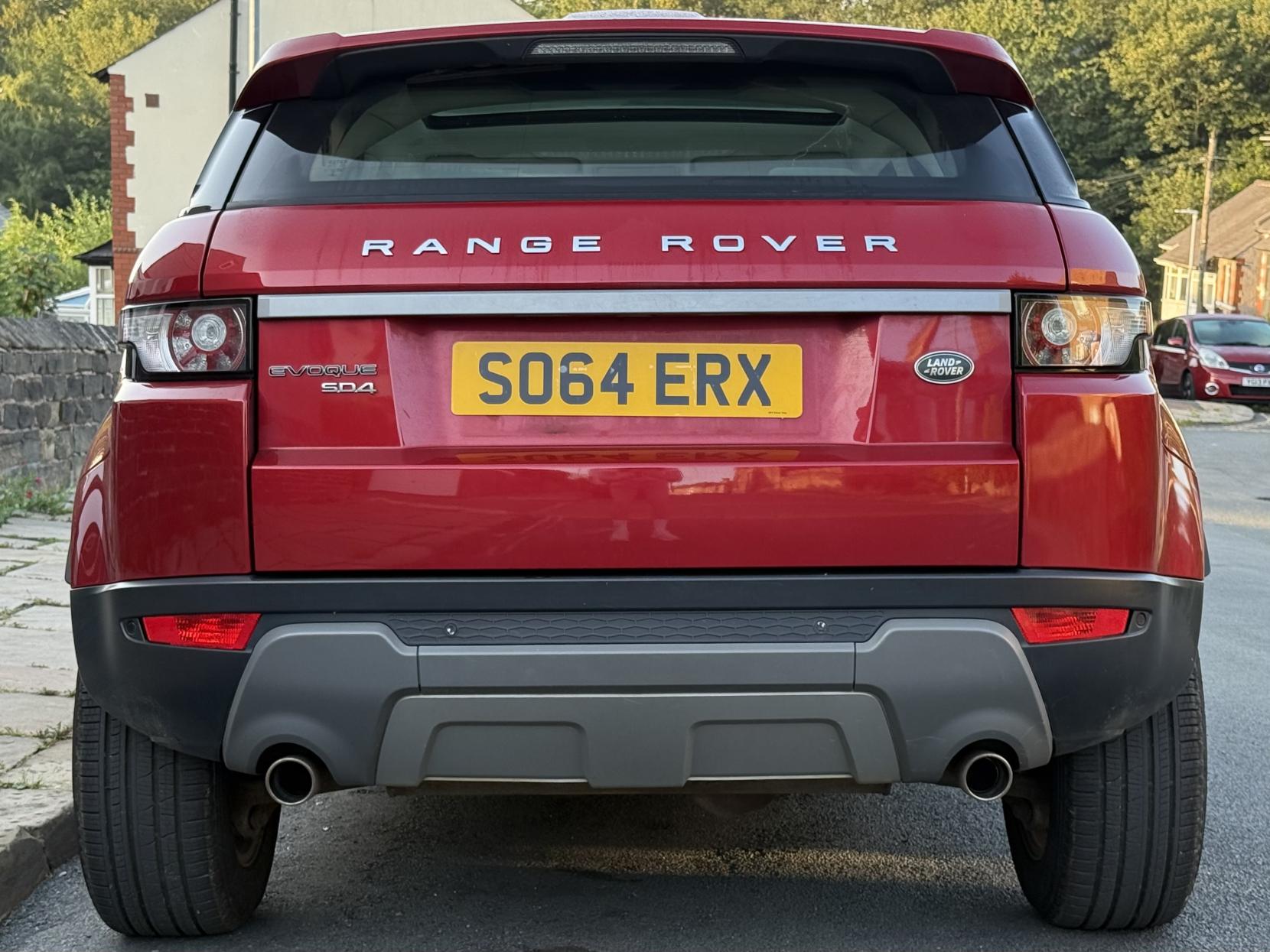 Land Rover Range Rover Evoque 2.2 SD4 Pure Tech SUV 5dr Diesel Manual 4WD Euro 5 (s/s) (190 ps)