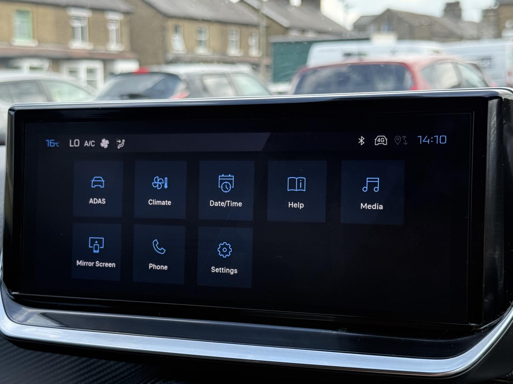 Peugeot 2008 1.2 PureTech Allure SUV 5dr Petrol Manual Euro 6 (s/s) (100 ps)