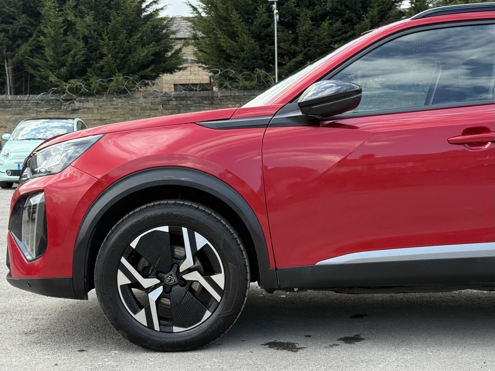 Peugeot 2008 1.2 PureTech Allure SUV 5dr Petrol Manual Euro 6 (s/s) (100 ps)