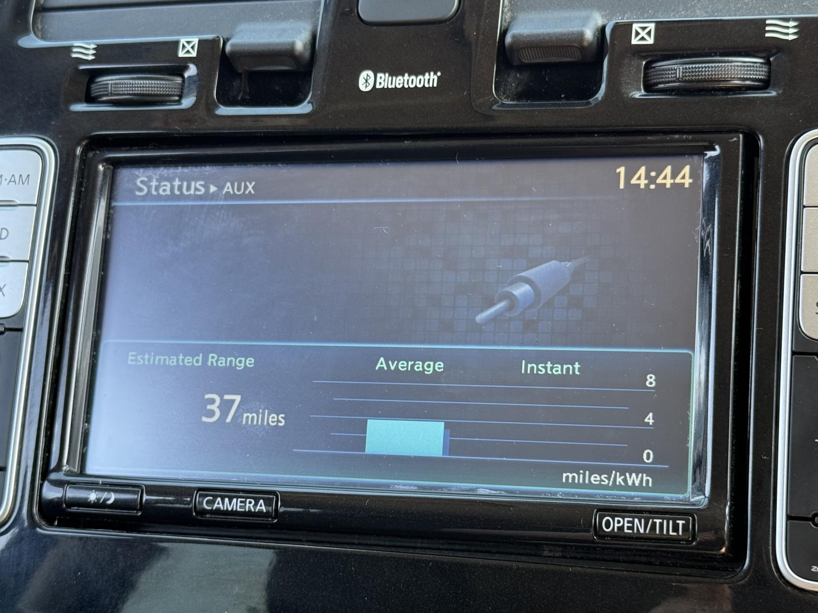 Nissan Leaf 24kWh Tekna Hatchback 5dr Electric Auto (107 bhp)