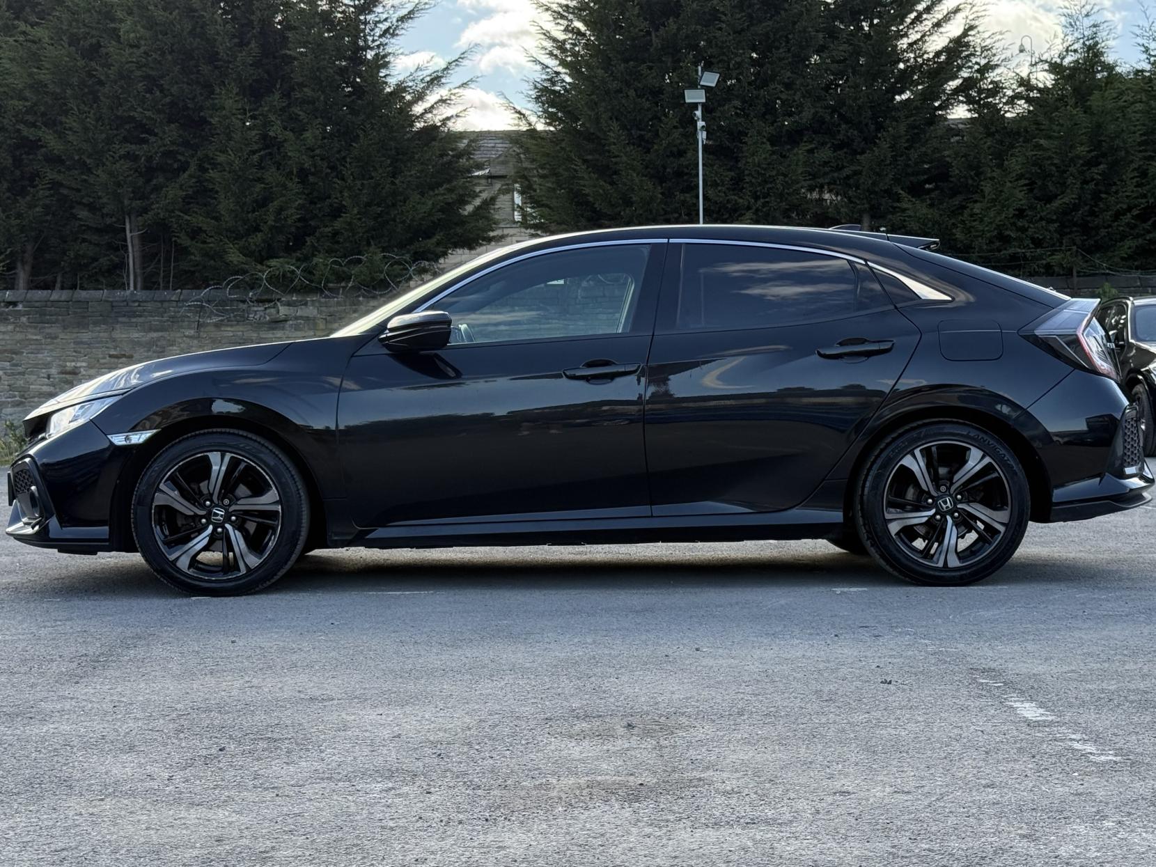 Honda Civic 1.0 VTEC Turbo SR Hatchback 5dr Petrol Manual Euro 6 (s/s) (129 ps)