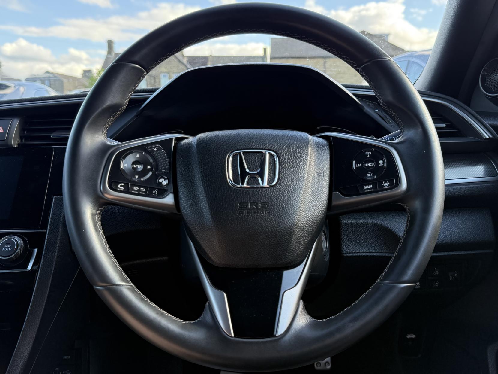 Honda Civic 1.0 VTEC Turbo SR Hatchback 5dr Petrol Manual Euro 6 (s/s) (129 ps)