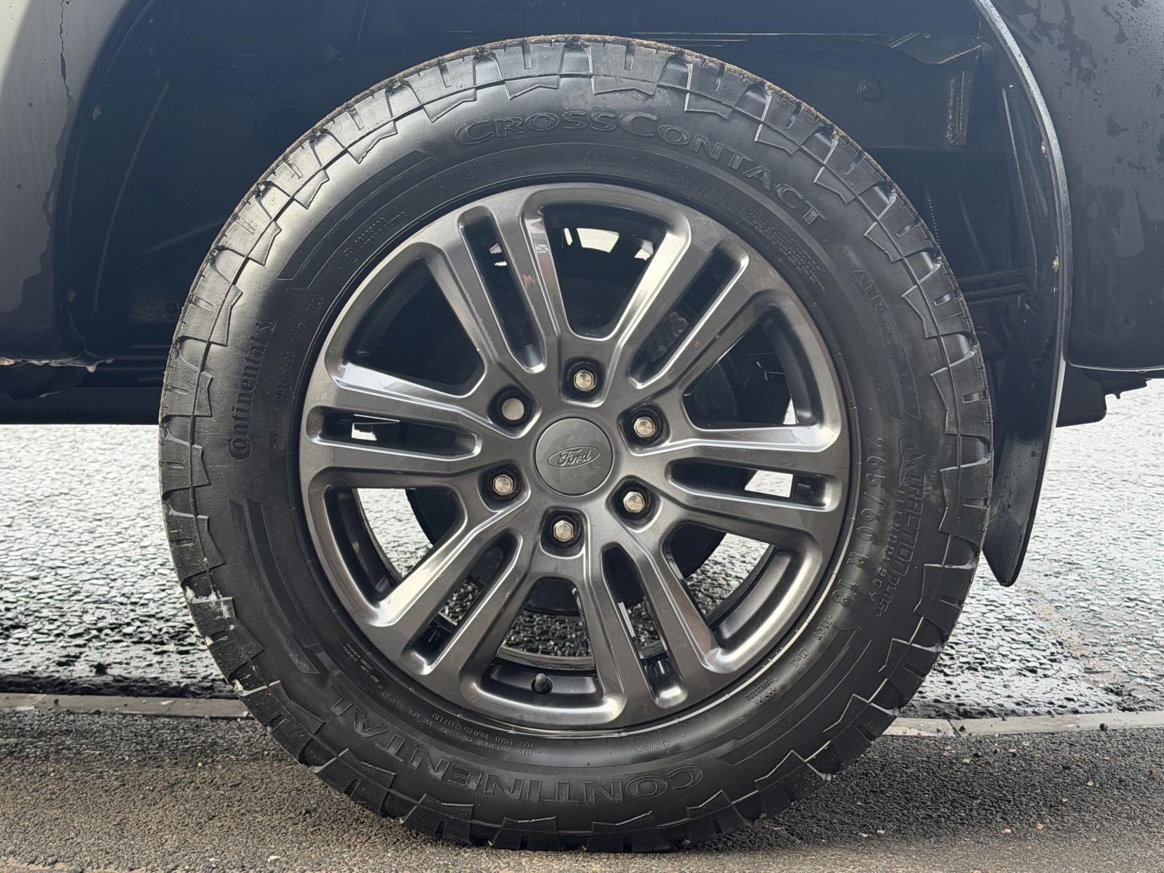 Ford Ranger 2.0 EcoBlue Wildtrak Pickup Double Cab 4dr Diesel Auto 4WD Euro 6 (s/s) (213 ps)