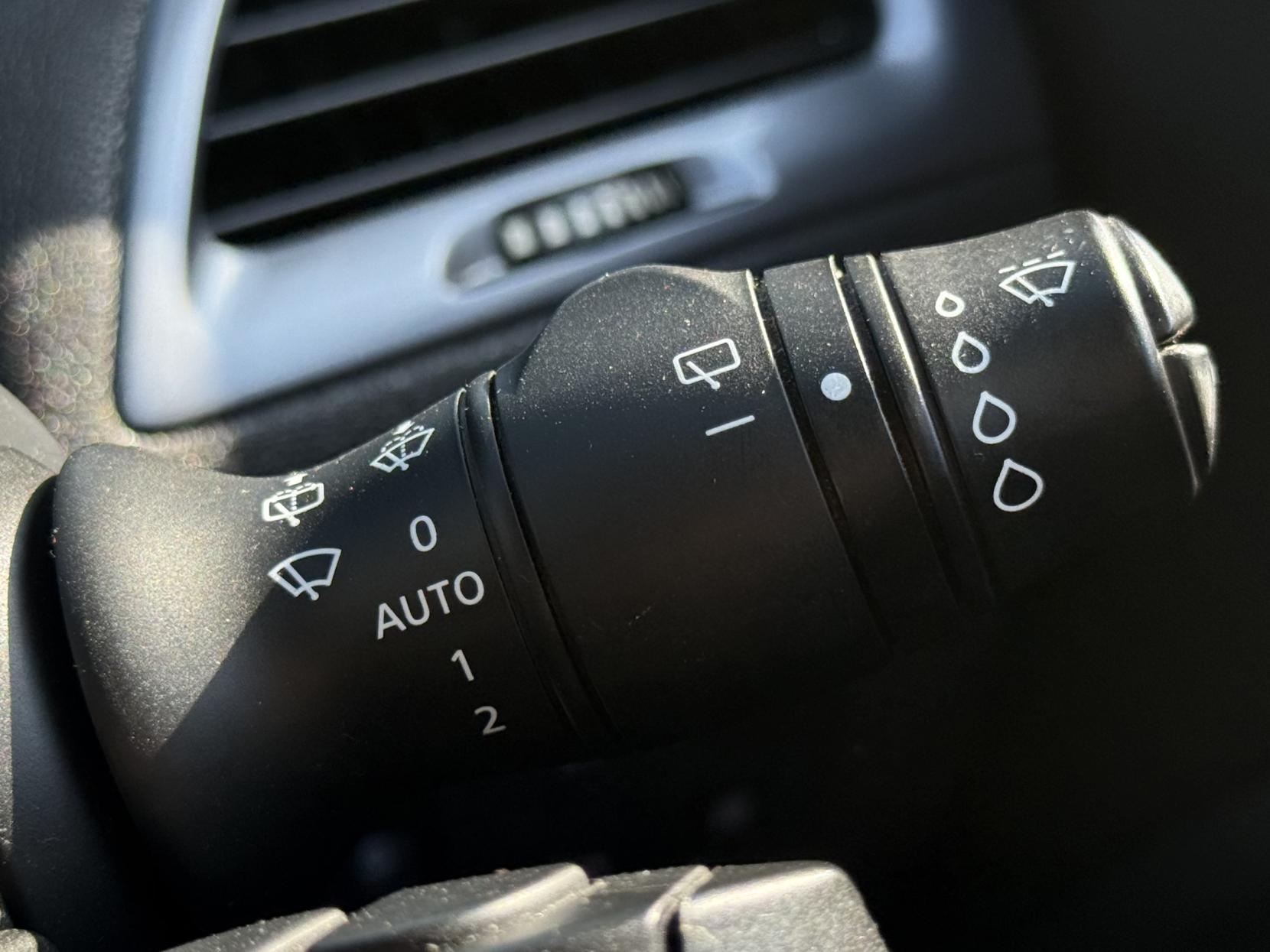 Renault Megane 1.5 dCi ENERGY GT Line TomTom Coupe 3dr Diesel Manual Euro 5 (s/s) (110 ps)