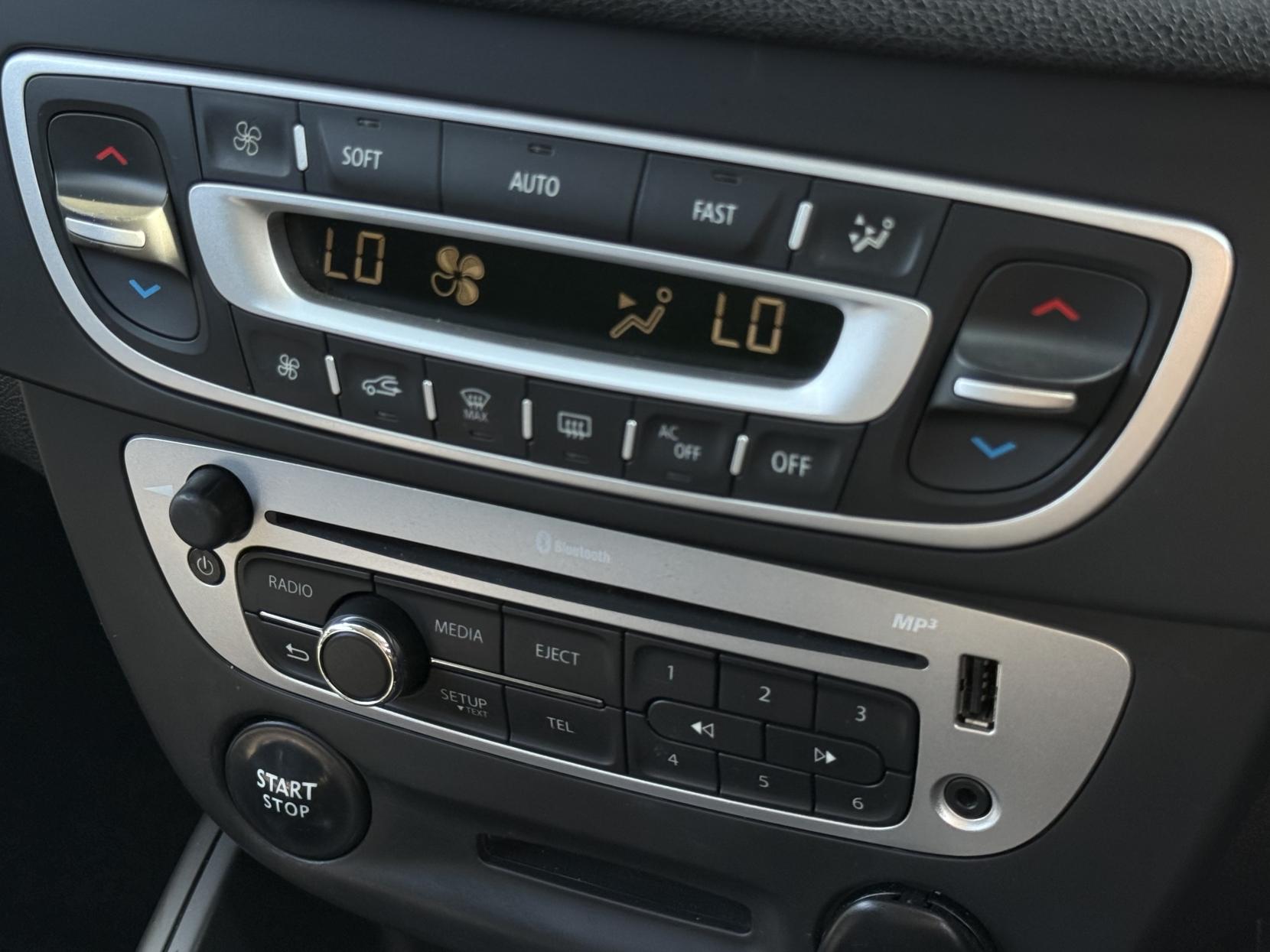 Renault Megane 1.5 dCi ENERGY GT Line TomTom Coupe 3dr Diesel Manual Euro 5 (s/s) (110 ps)