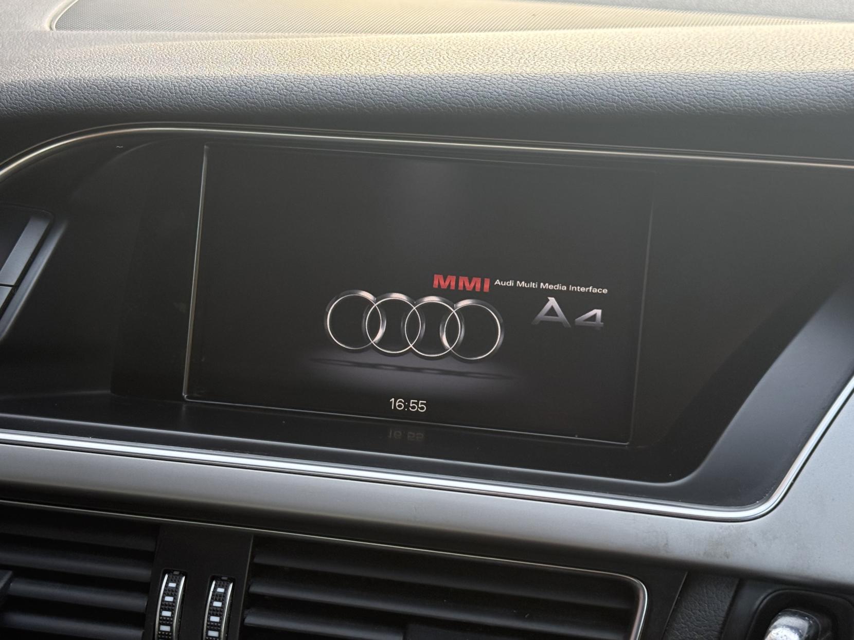 Audi A4 2.0 TDI SE Technik Saloon 4dr Diesel S Tronic quattro Euro 5 (s/s) (177 ps)