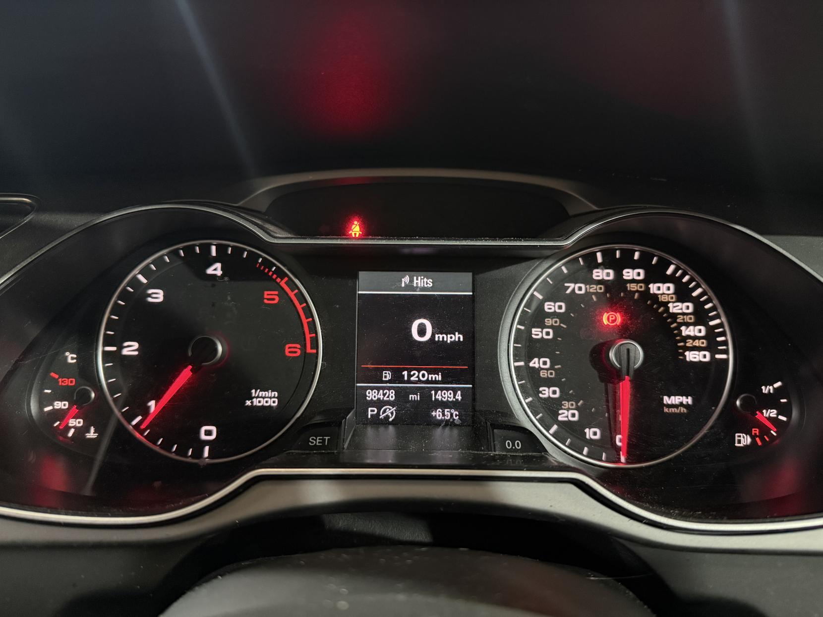 Audi A4 2.0 TDI SE Technik Saloon 4dr Diesel S Tronic quattro Euro 5 (s/s) (177 ps)