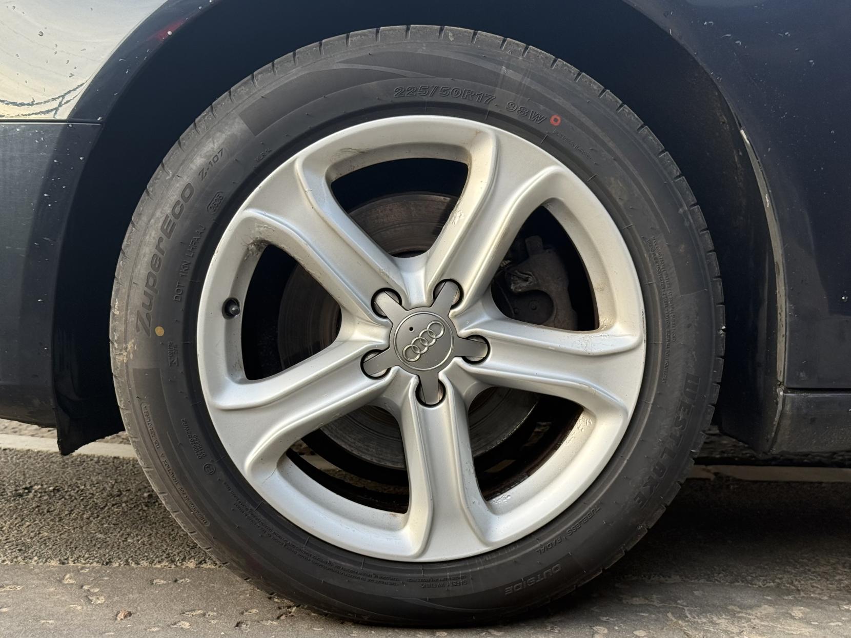 Audi A4 2.0 TDI SE Technik Saloon 4dr Diesel S Tronic quattro Euro 5 (s/s) (177 ps)