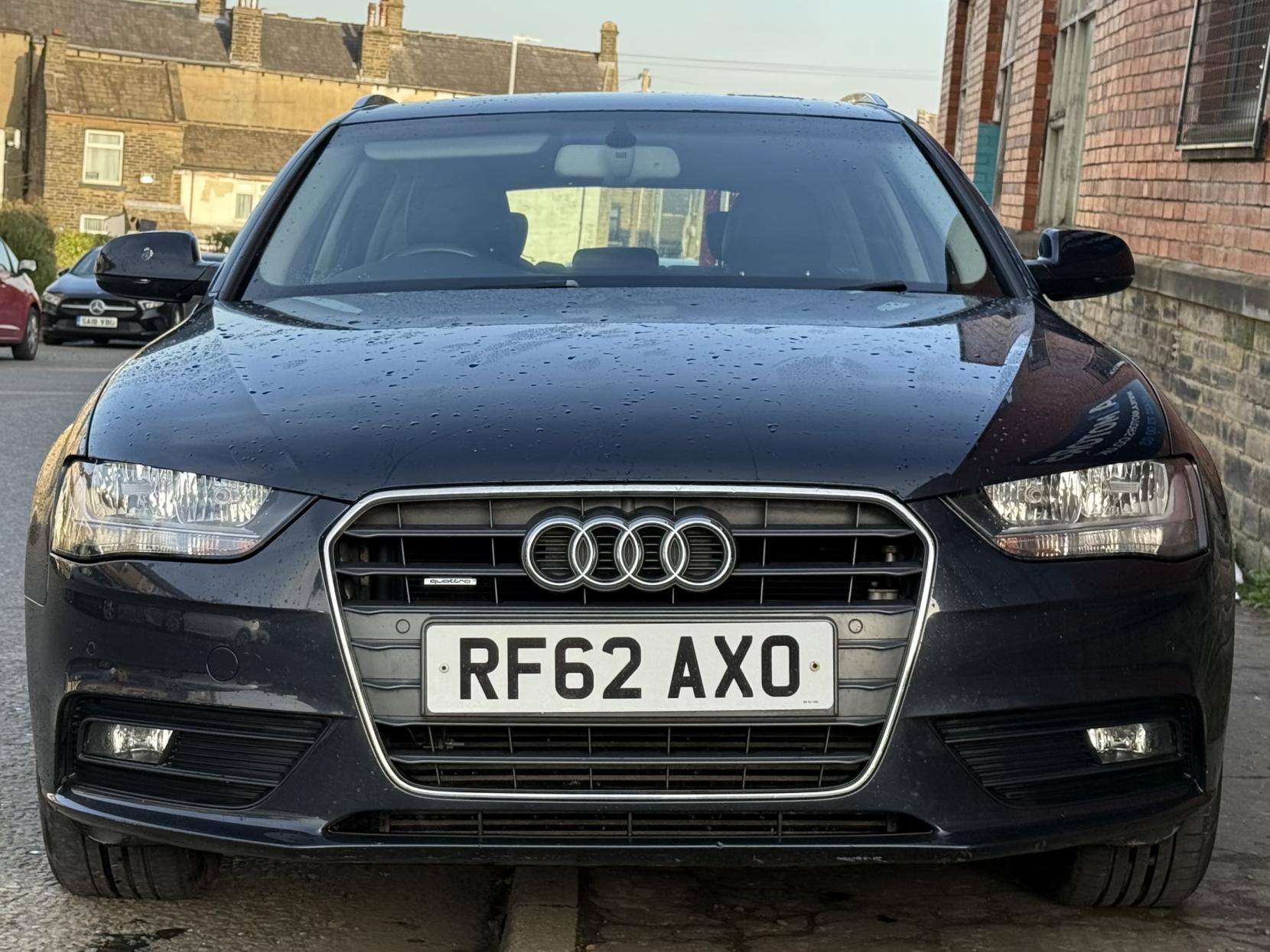 Audi A4 2.0 TDI SE Technik Saloon 4dr Diesel S Tronic quattro Euro 5 (s/s) (177 ps)
