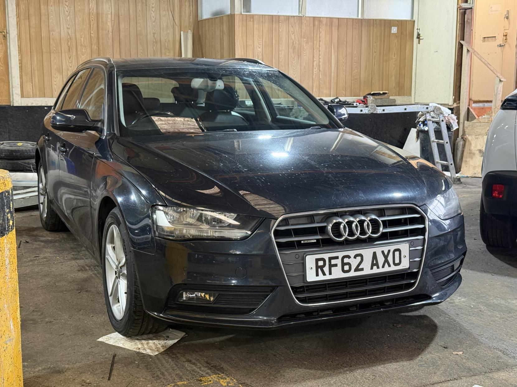 Audi A4 2.0 TDI SE Technik Saloon 4dr Diesel S Tronic quattro Euro 5 (s/s) (177 ps)