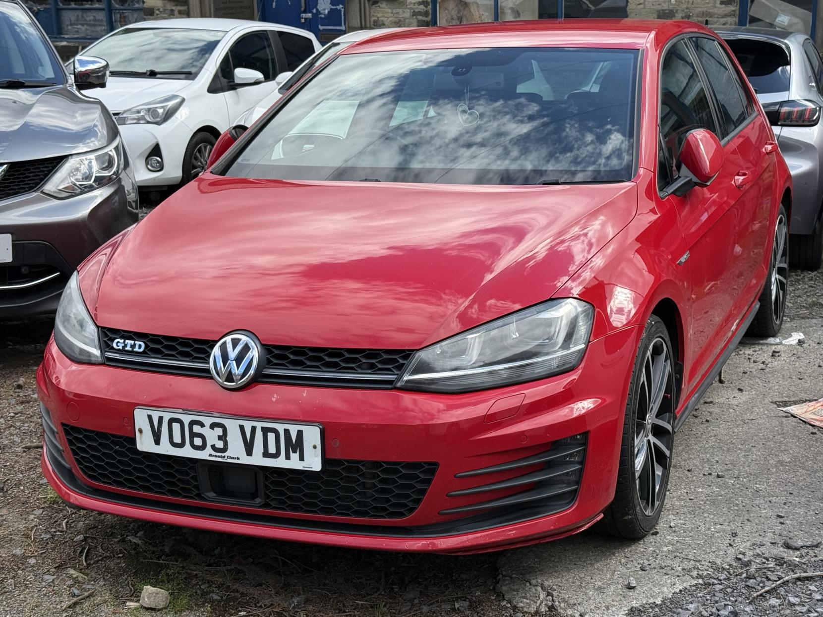 Volkswagen Golf 2.0 TDI BlueMotion Tech GTD Hatchback 5dr Diesel Manual Euro 6 (s/s) (184 ps)