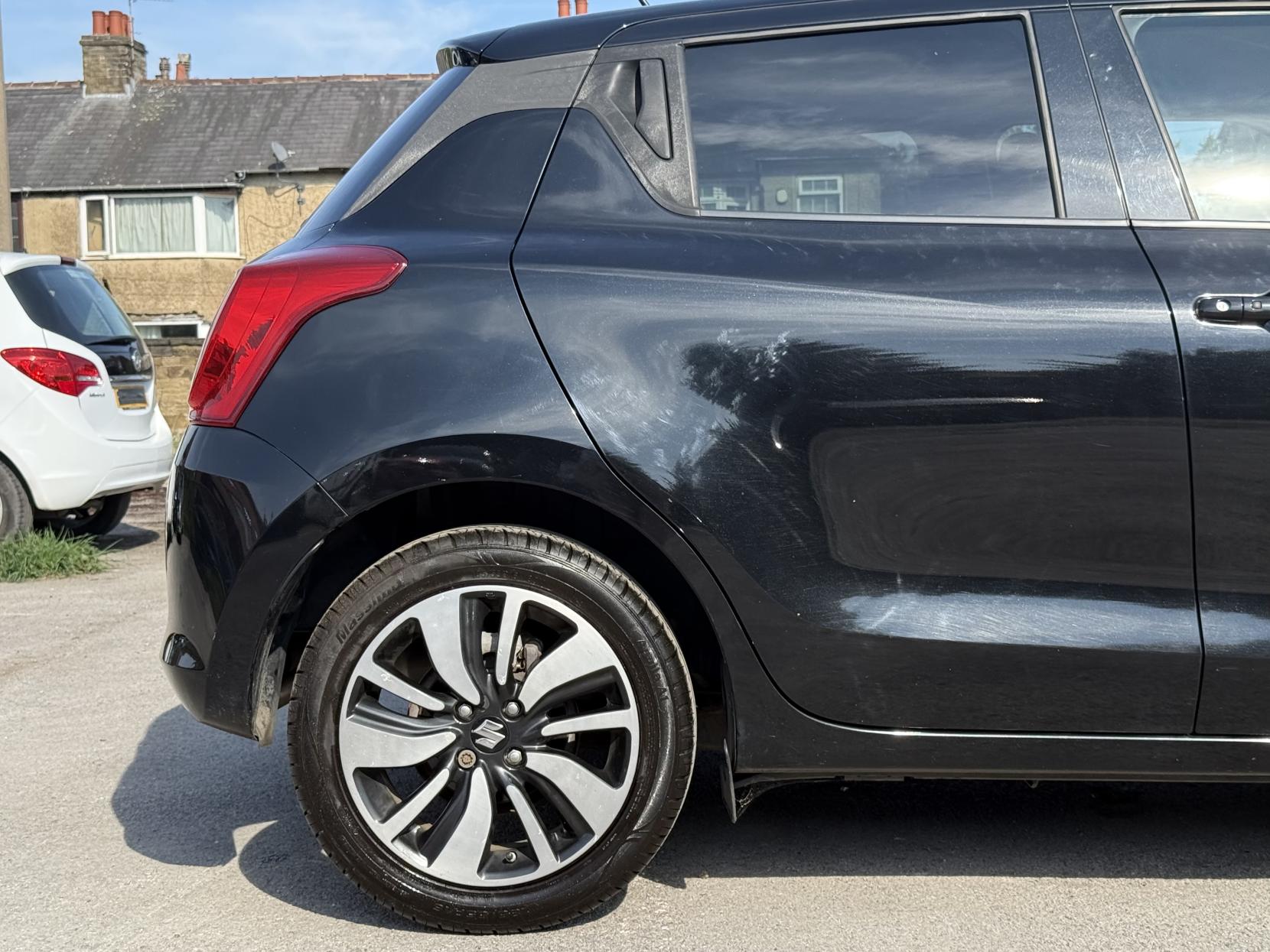 Suzuki Swift 1.0 Boosterjet SHVS SZ5 Hatchback 5dr Petrol Hybrid Manual Euro 6 (s/s) (111 ps)