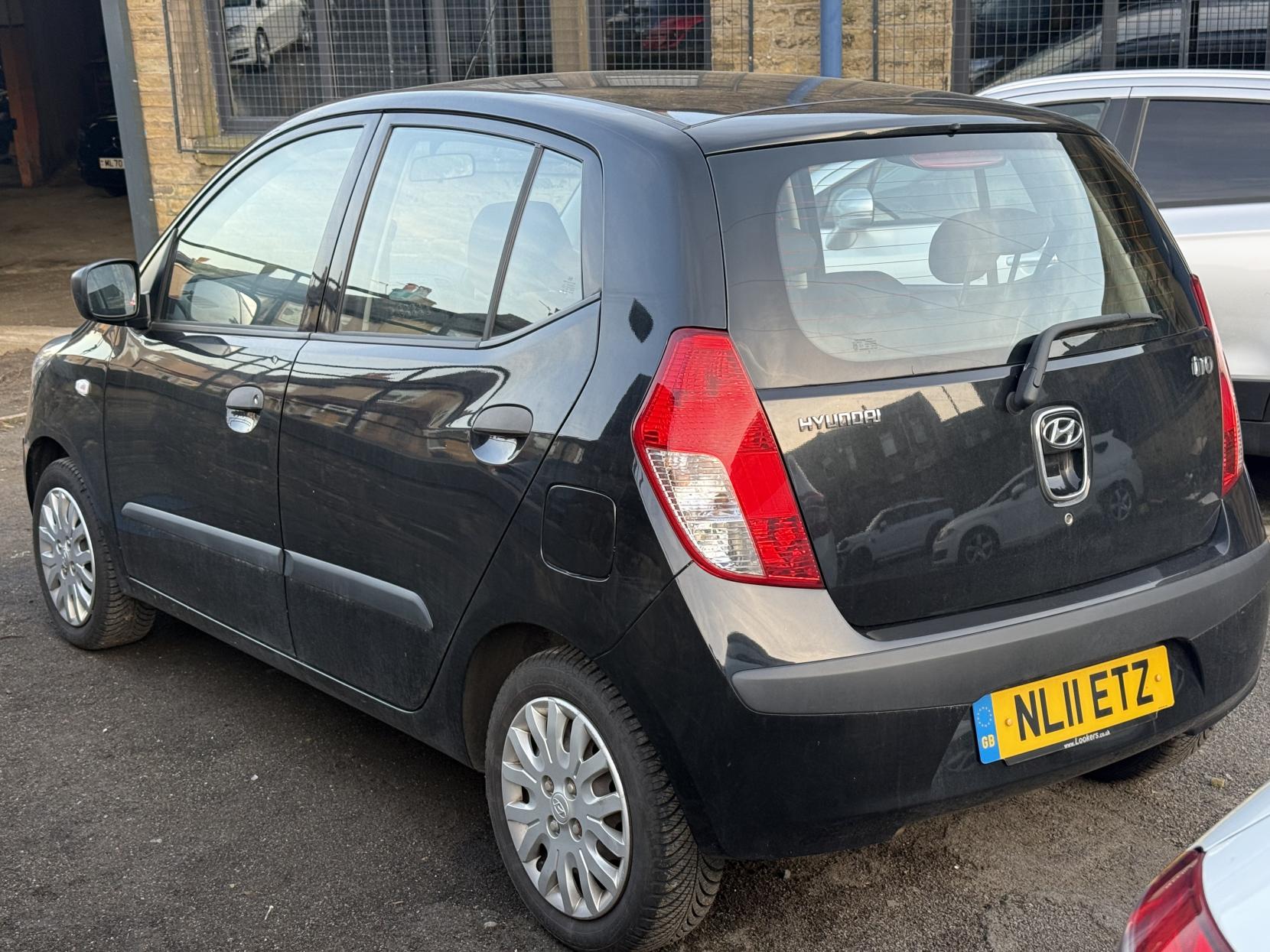 Hyundai i10 1.2 Classic Hatchback 5dr Petrol Manual Euro 4 (77 bhp)