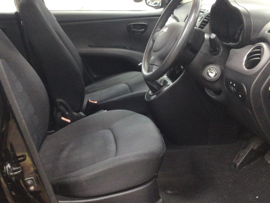 Hyundai i10 1.2 Classic Hatchback 5dr Petrol Manual Euro 4 (77 bhp)
