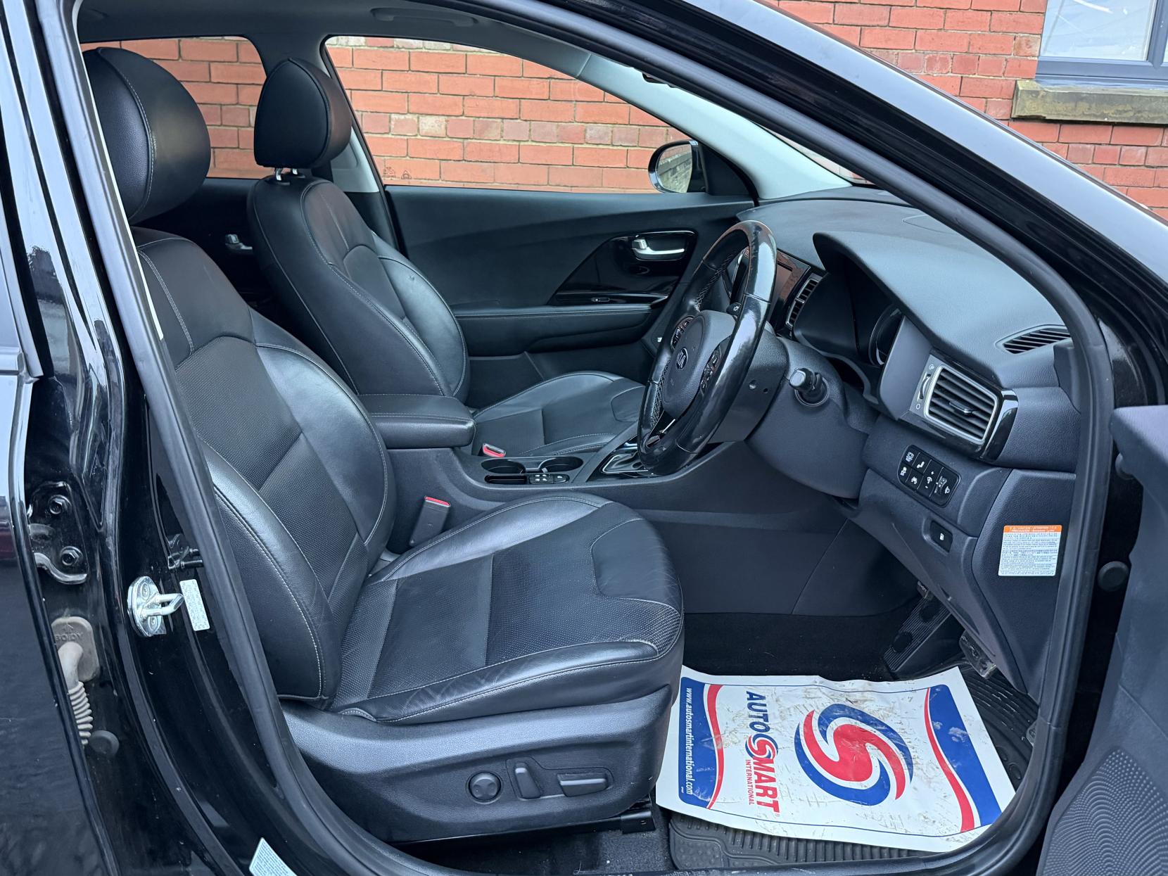 Kia Niro 1.6h GDi GPF 4 SUV 5dr Petrol Hybrid DCT Euro 6 (s/s) ( 16in Alloy) (139 bhp)