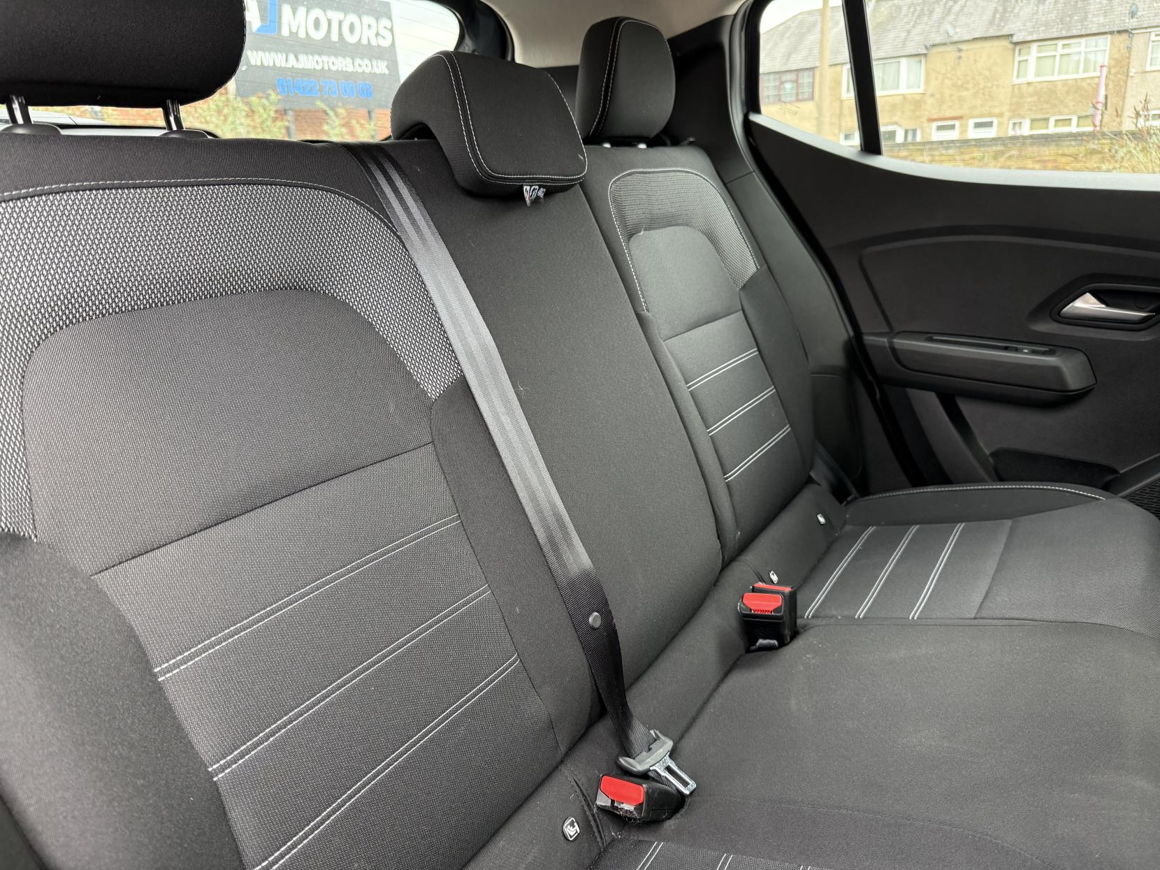 Dacia Sandero 1.0 TCe Comfort Hatchback 5dr Petrol Manual Euro 6 (s/s) (90 ps)