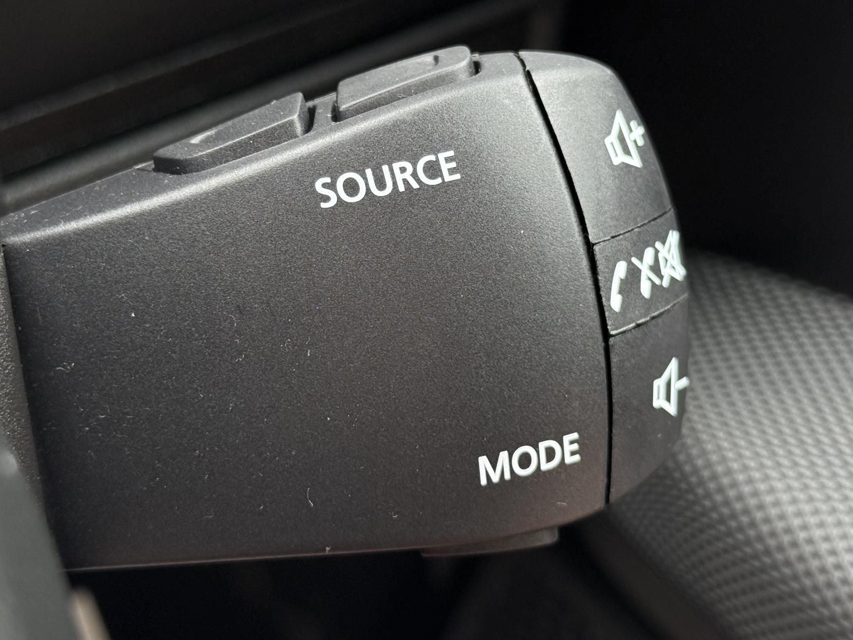 Dacia Sandero 1.0 TCe Comfort Hatchback 5dr Petrol Manual Euro 6 (s/s) (90 ps)