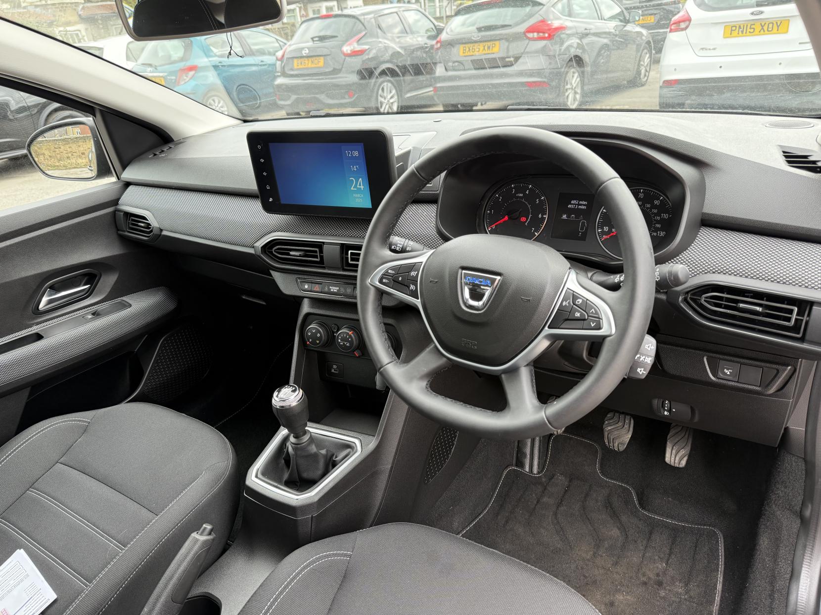 Dacia Sandero 1.0 TCe Comfort Hatchback 5dr Petrol Manual Euro 6 (s/s) (90 ps)