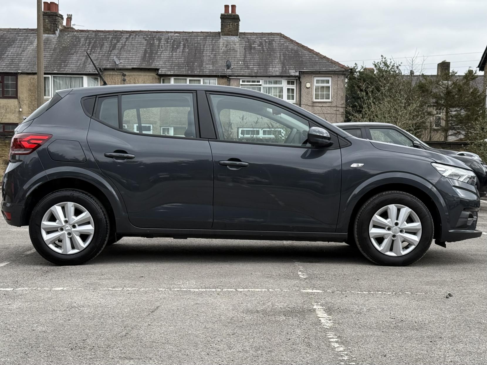 Dacia Sandero 1.0 TCe Comfort Hatchback 5dr Petrol Manual Euro 6 (s/s) (90 ps)