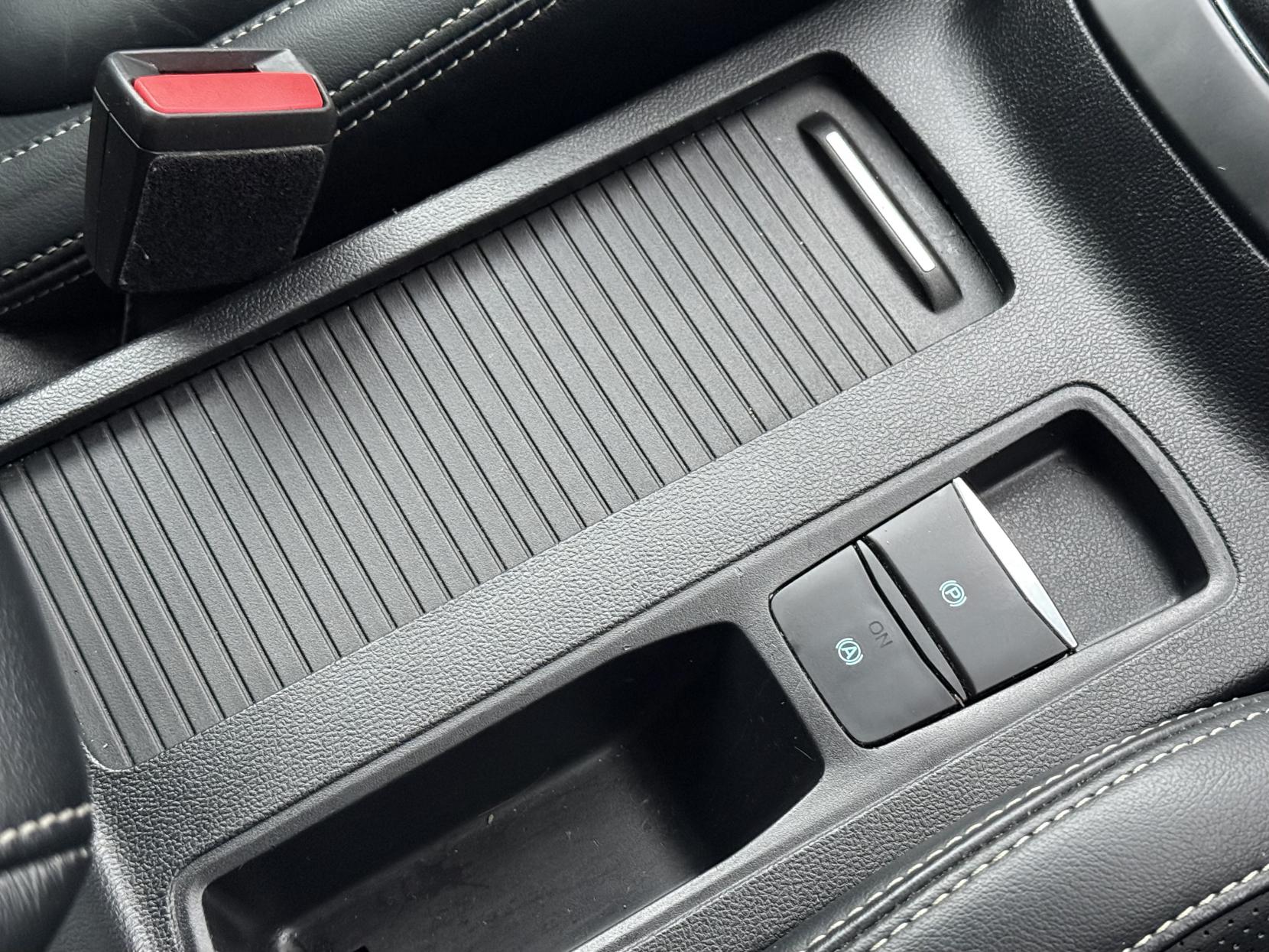 Ford Focus 1.0T EcoBoost Vignale Hatchback 5dr Petrol Manual Euro 6 (s/s) (125 ps)