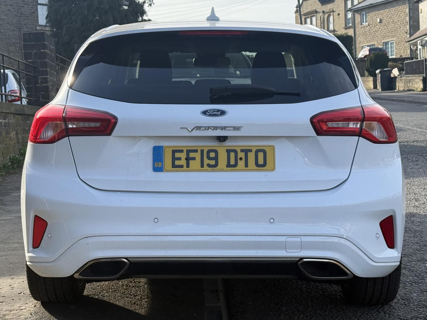 Ford Focus 1.0T EcoBoost Vignale Hatchback 5dr Petrol Manual Euro 6 (s/s) (125 ps)