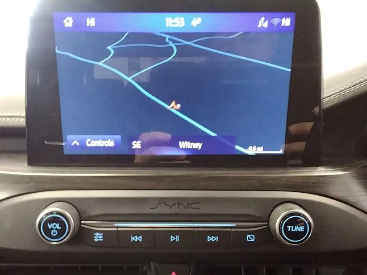 Ford Focus 1.0T EcoBoost Vignale Hatchback 5dr Petrol Manual Euro 6 (s/s) (125 ps)