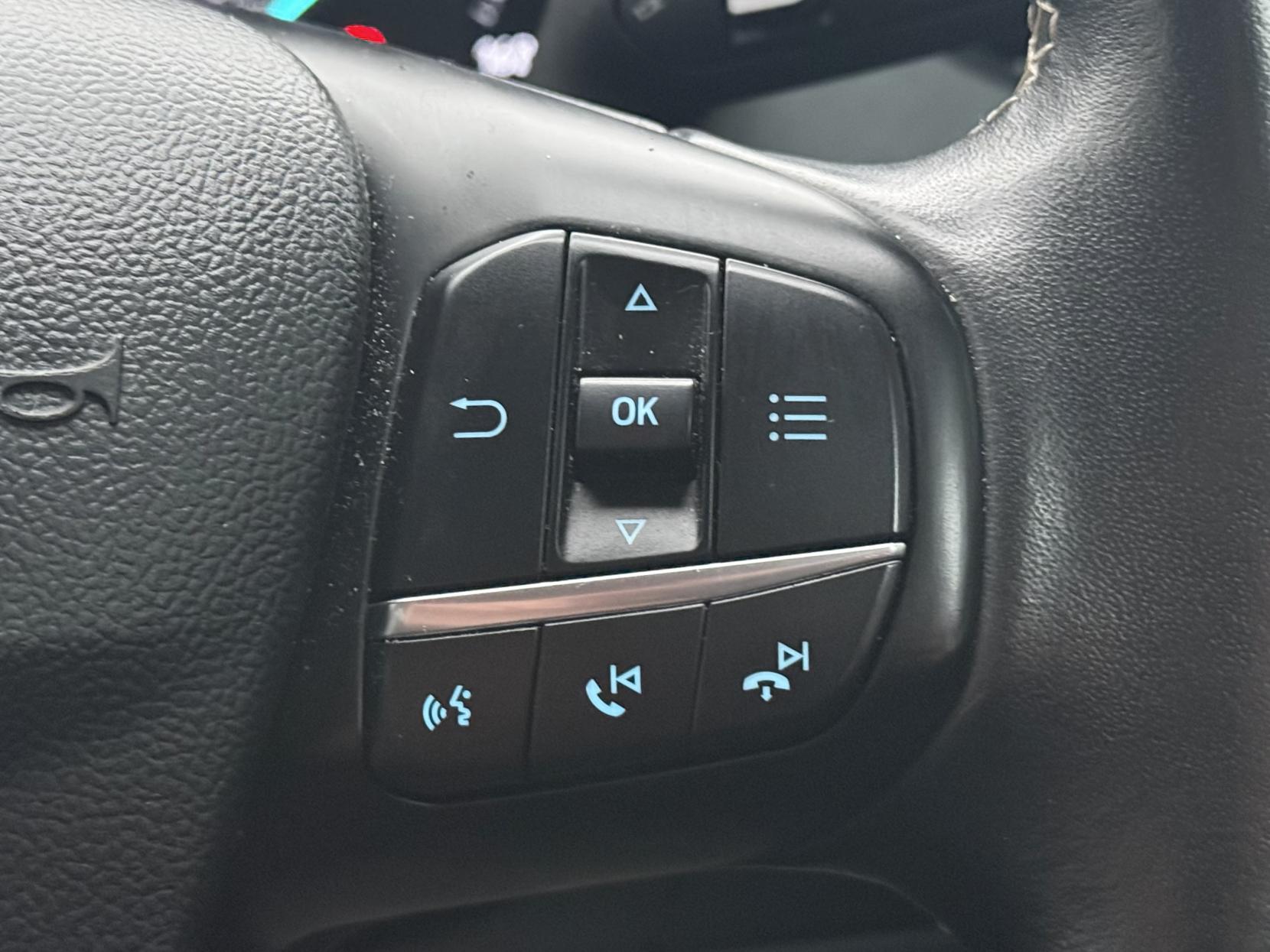 Ford Focus 1.0T EcoBoost Vignale Hatchback 5dr Petrol Manual Euro 6 (s/s) (125 ps)