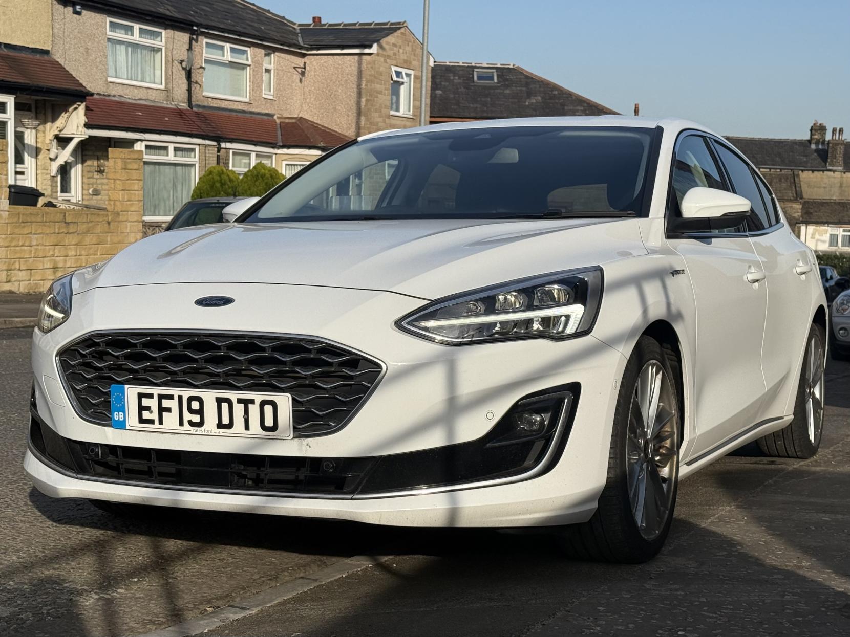 Ford Focus 1.0T EcoBoost Vignale Hatchback 5dr Petrol Manual Euro 6 (s/s) (125 ps)