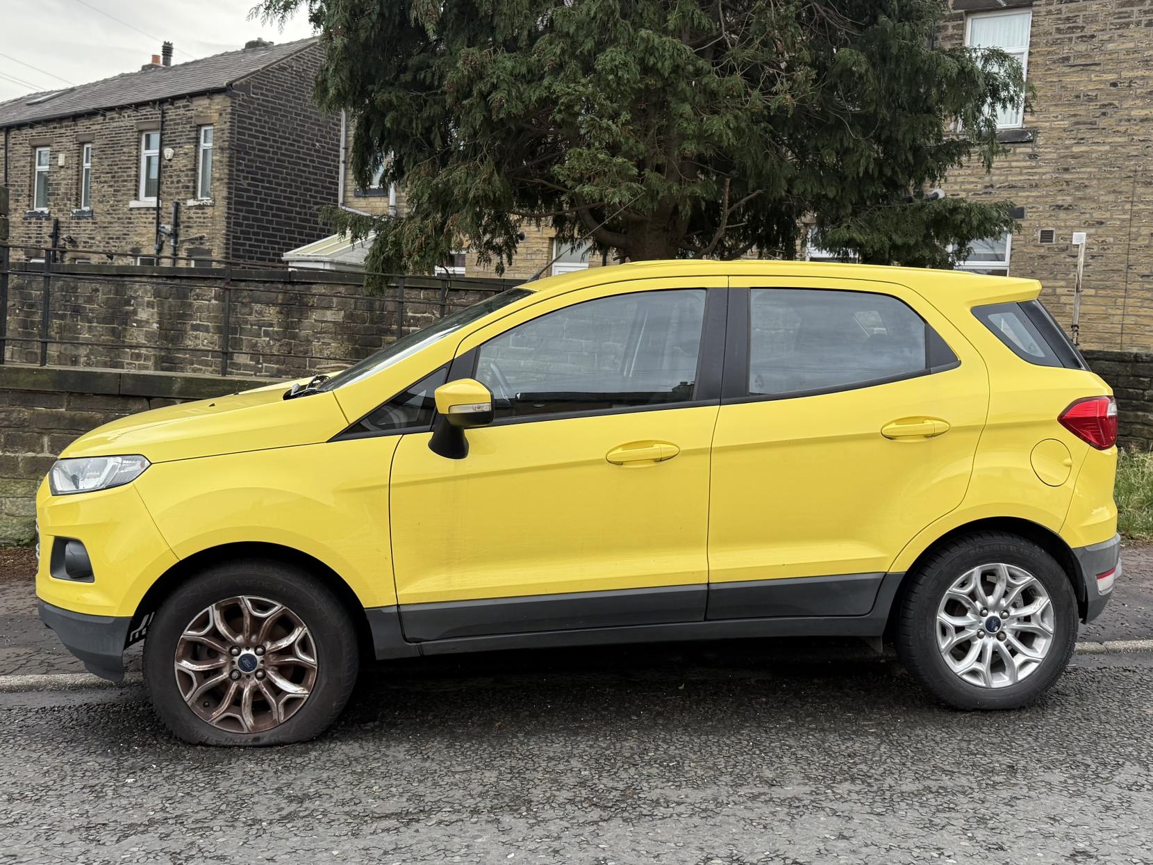 Ford EcoSport 1.0T EcoBoost Zetec SUV 5dr Petrol Manual 2WD Euro 6 (s/s) (125 ps)