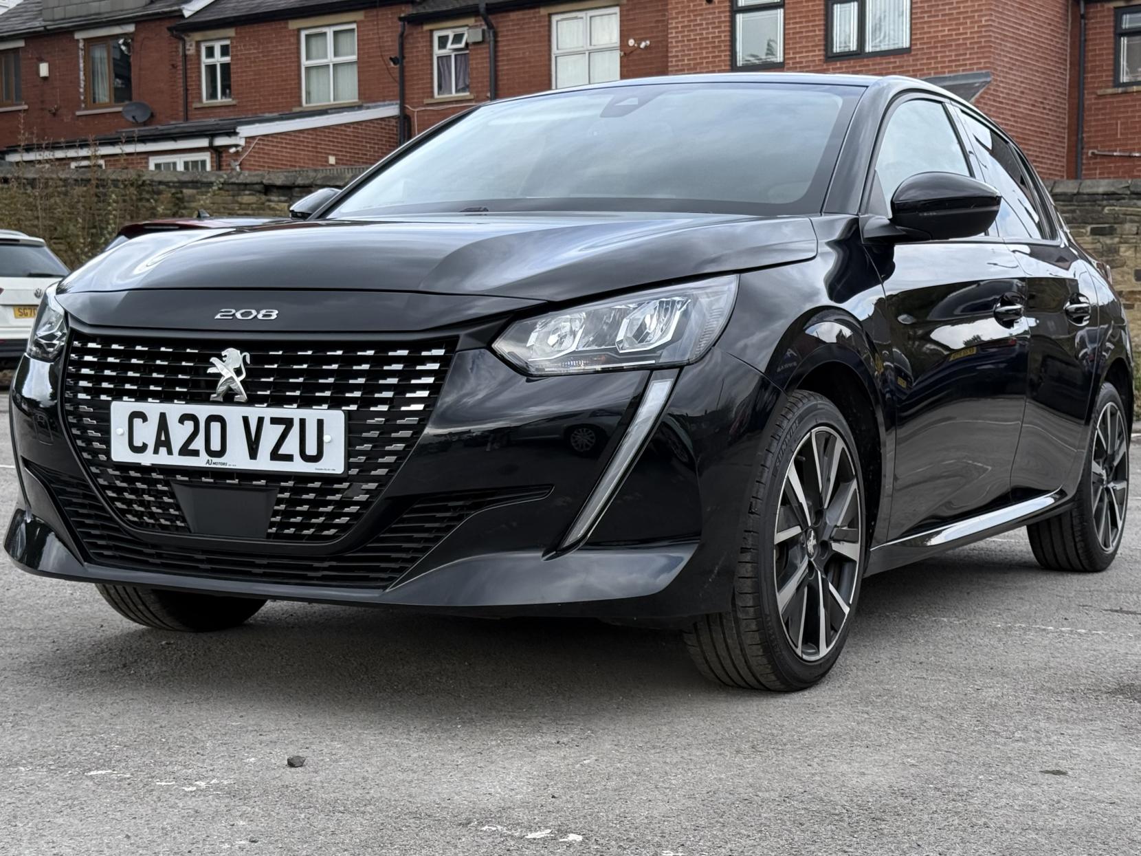 Peugeot 208 1.2 PureTech Allure Hatchback 5dr Petrol Manual Euro 6 (s/s) (100 ps)