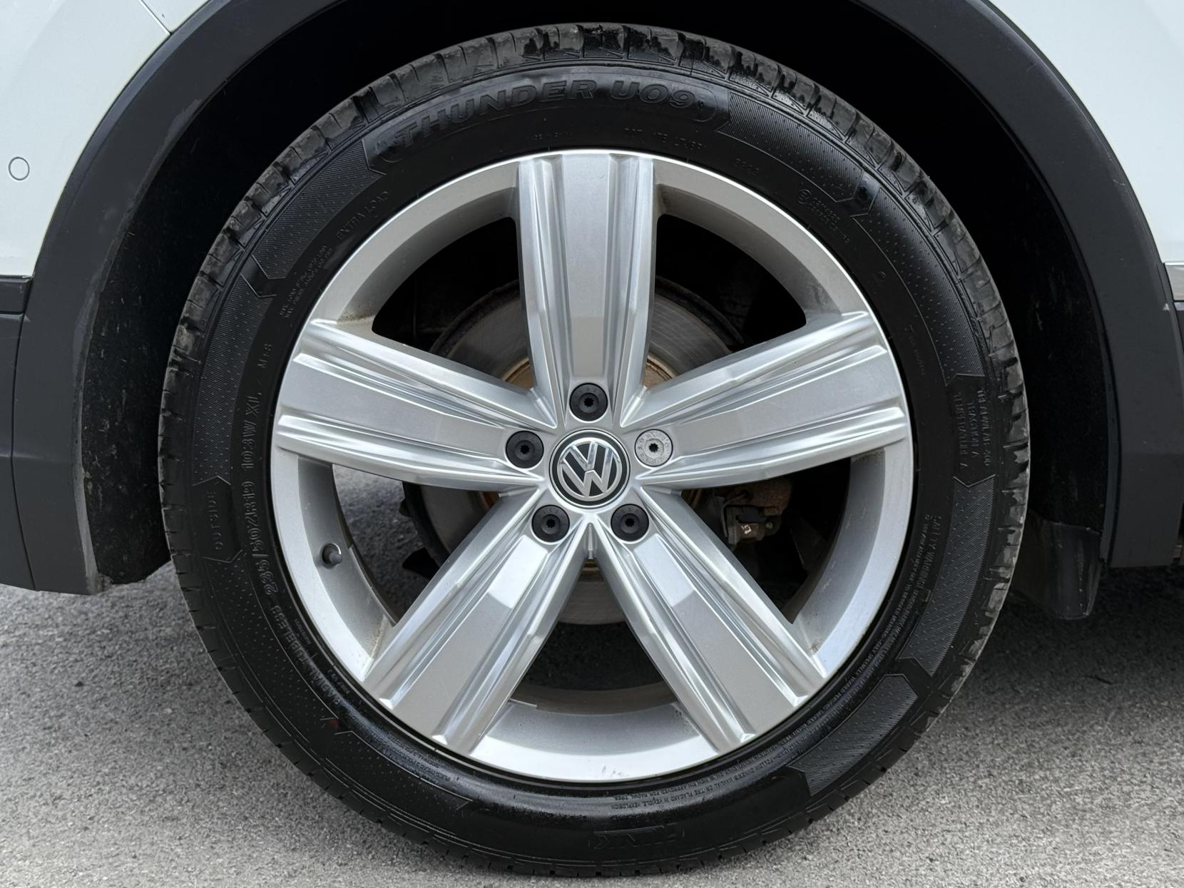 Volkswagen Tiguan 1.5 TSI EVO Match SUV 5dr Petrol DSG Euro 6 (s/s) (150 ps)