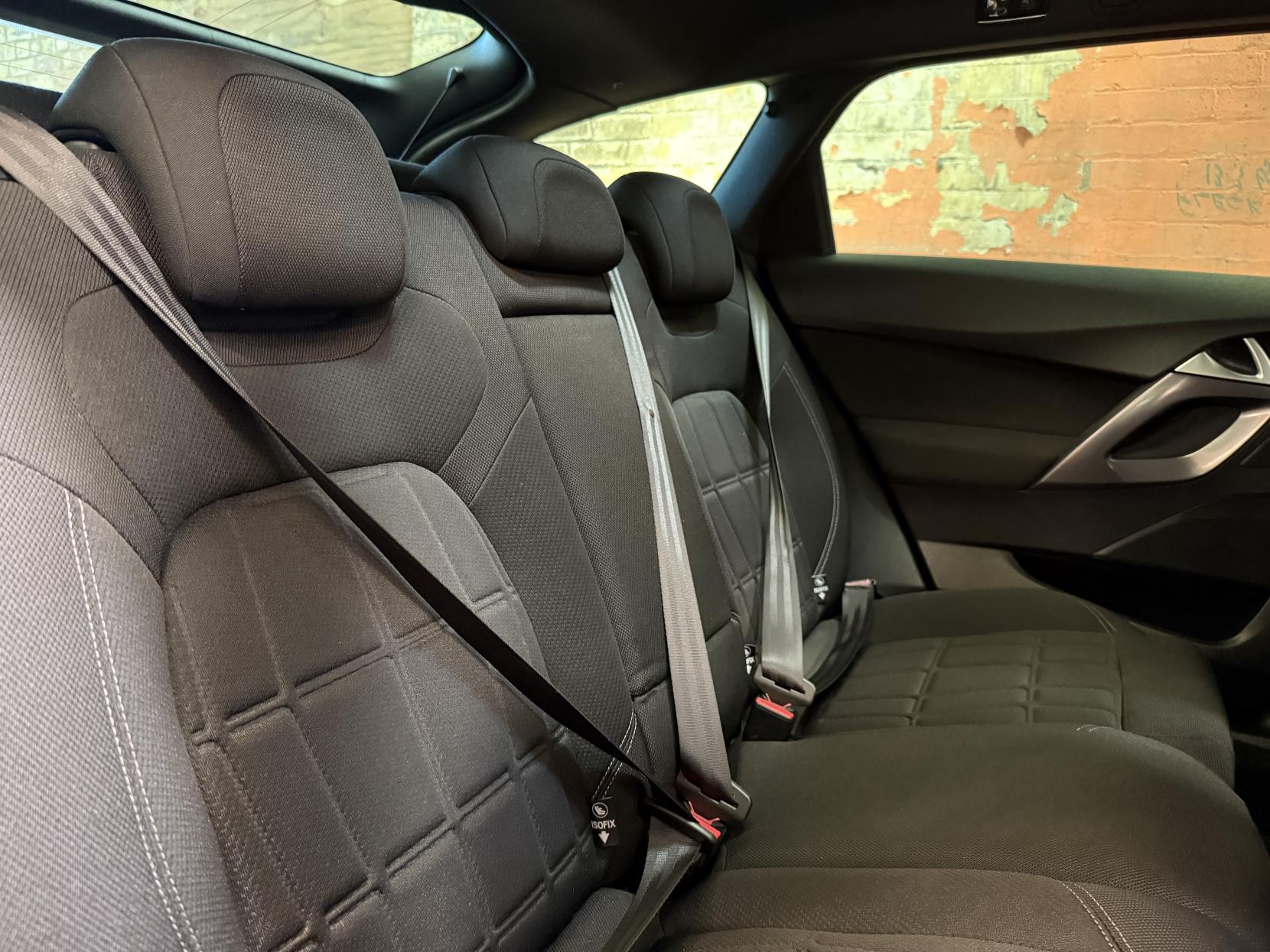 DS AUTOMOBILES DS 5 1.6 BlueHDi Elegance Hatchback 5dr Diesel Manual Euro 6 (s/s) (120 ps)