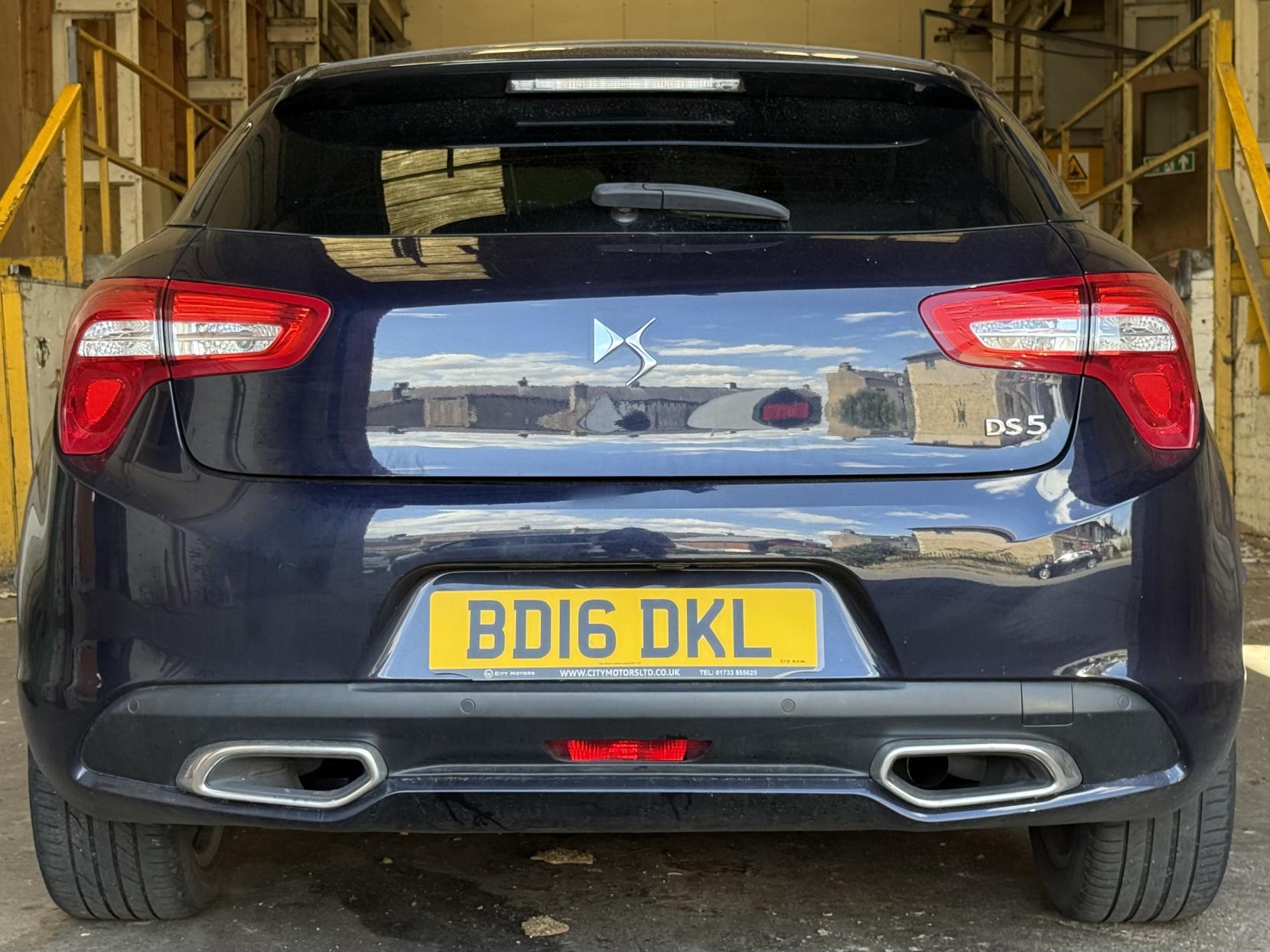 DS AUTOMOBILES DS 5 1.6 BlueHDi Elegance Hatchback 5dr Diesel Manual Euro 6 (s/s) (120 ps)