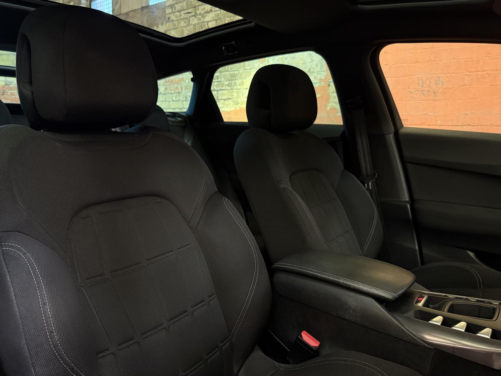 DS AUTOMOBILES DS 5 1.6 BlueHDi Elegance Hatchback 5dr Diesel Manual Euro 6 (s/s) (120 ps)