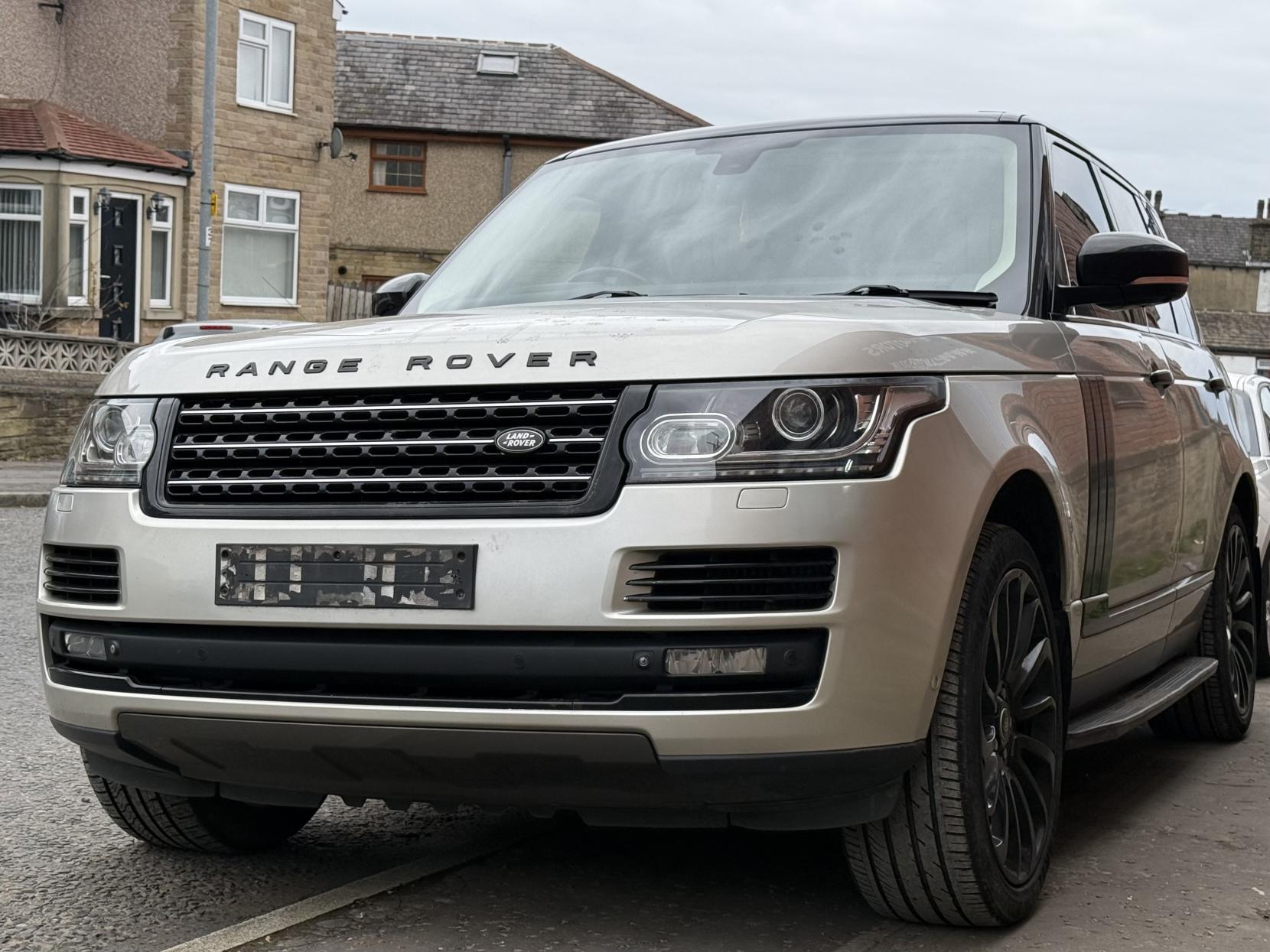 Land Rover Range Rover 4.4 SD V8 Autobiography SUV 5dr Diesel Auto 4WD Euro 5 (339 ps)