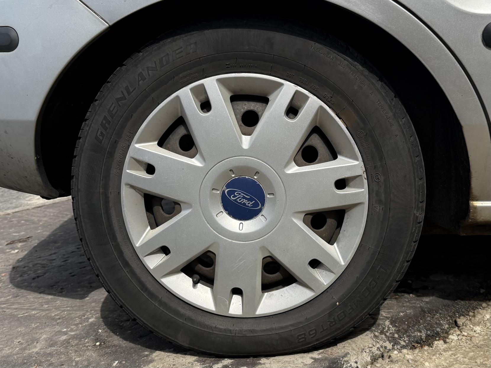 Ford Fusion 1.4 TD 2 Hatchback 5dr Diesel Manual (116 g/km, 67 bhp)
