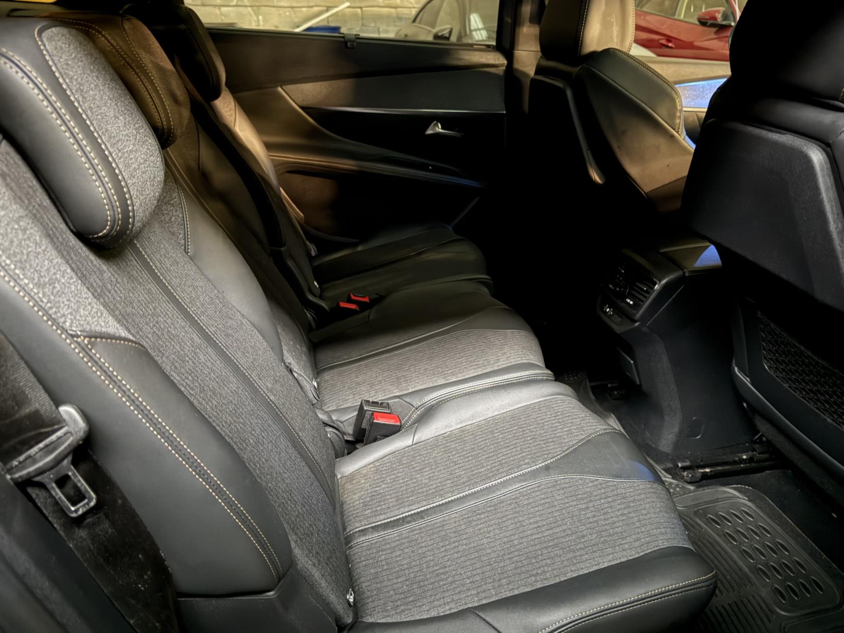 Peugeot 5008 1.2 PureTech GT Line Premium SUV 5dr Petrol Manual Euro 6 (s/s) (130 ps)