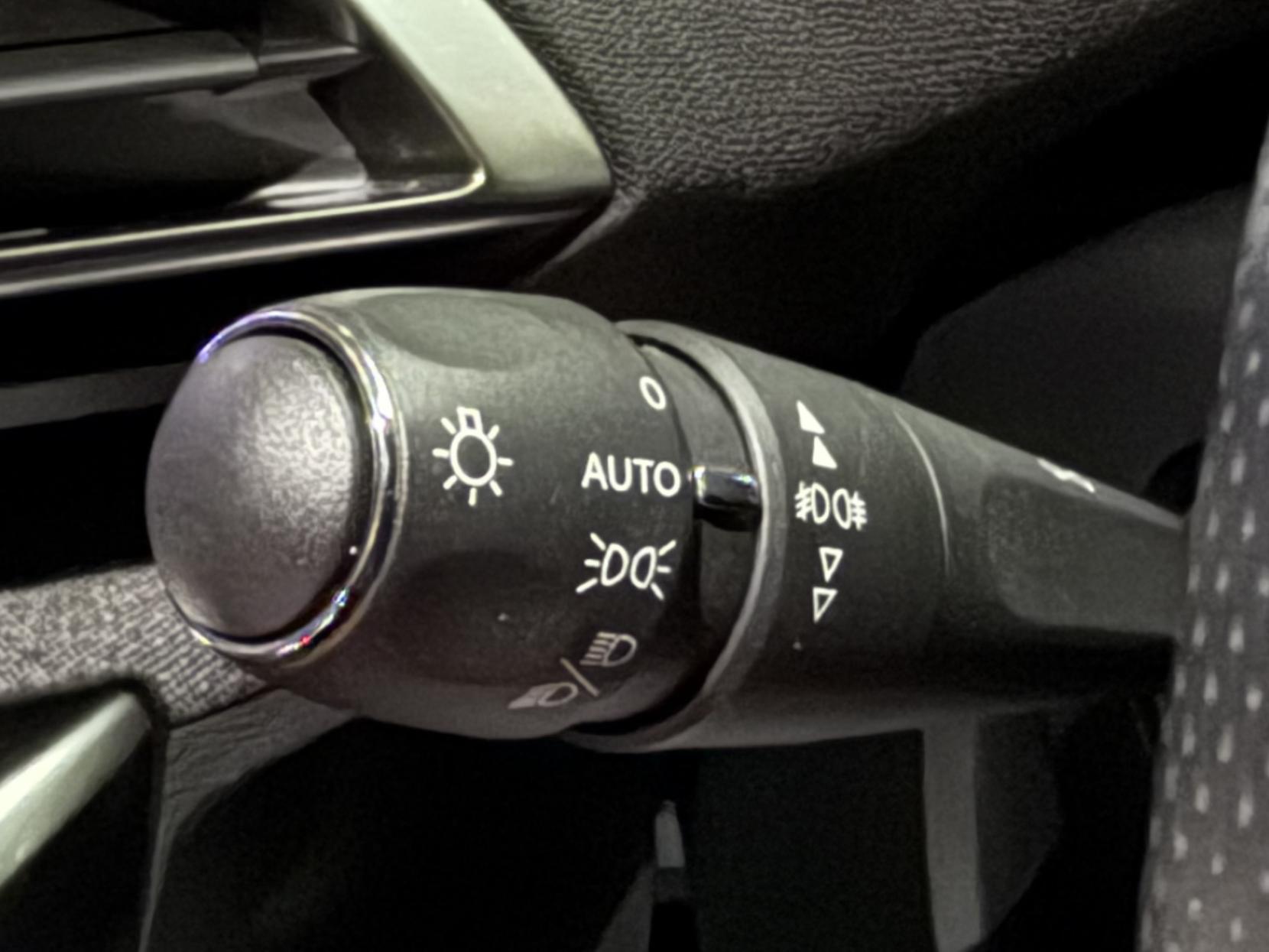 Peugeot 5008 1.2 PureTech GT Line Premium SUV 5dr Petrol Manual Euro 6 (s/s) (130 ps)