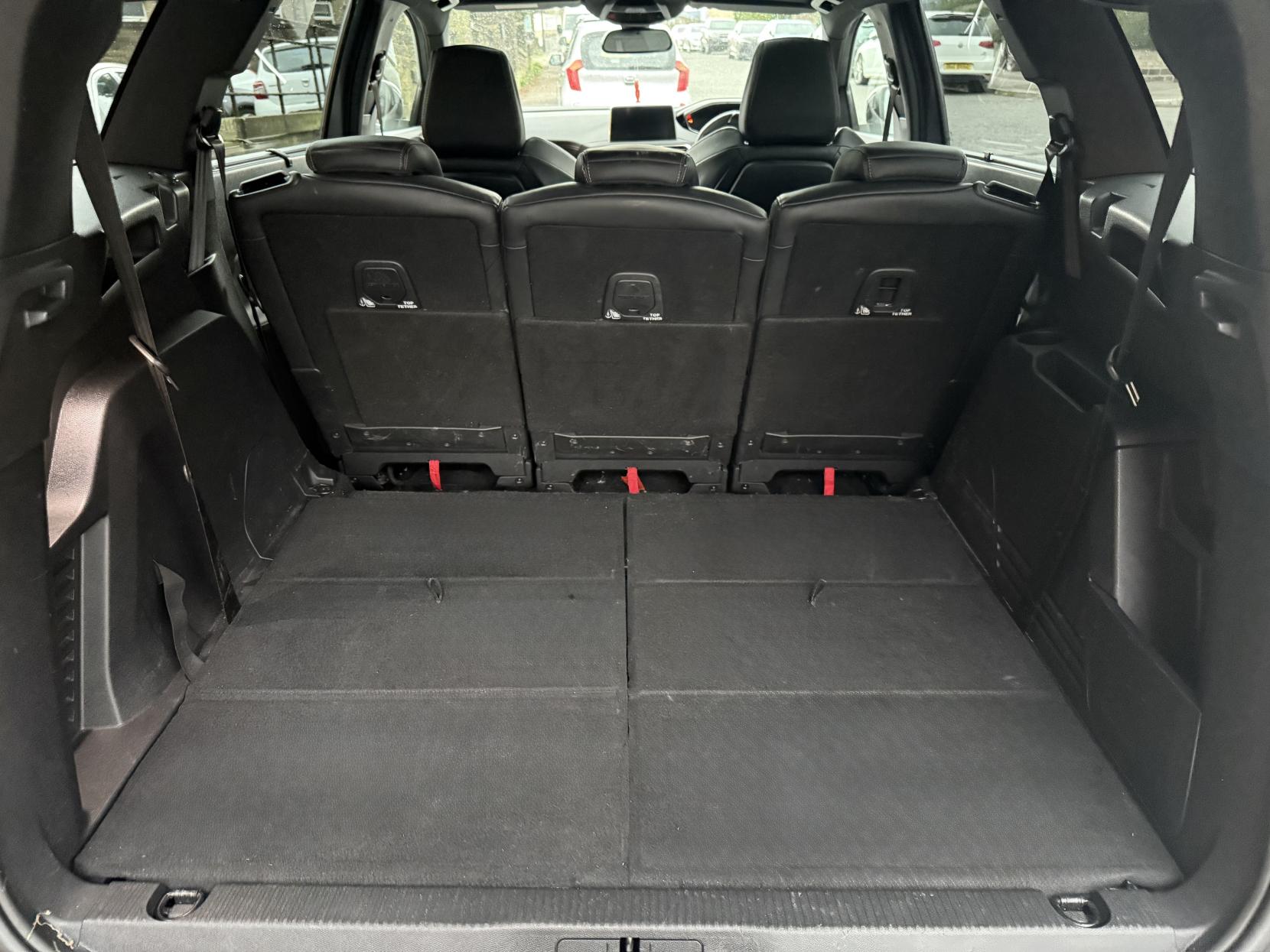 Peugeot 5008 1.2 PureTech GT Line Premium SUV 5dr Petrol Manual Euro 6 (s/s) (130 ps)