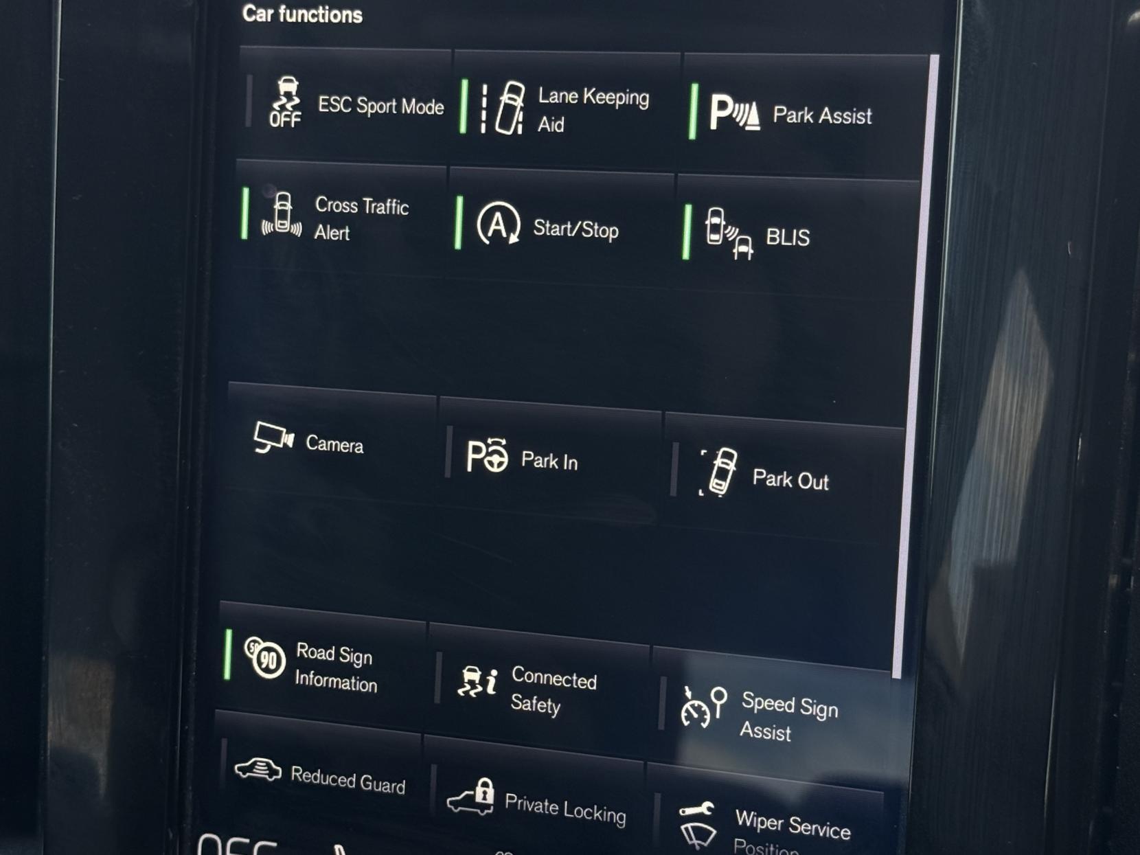 Volvo XC40 2.0 T5 R-Design SUV 5dr Petrol Auto AWD Euro 6 (s/s) (247 ps)