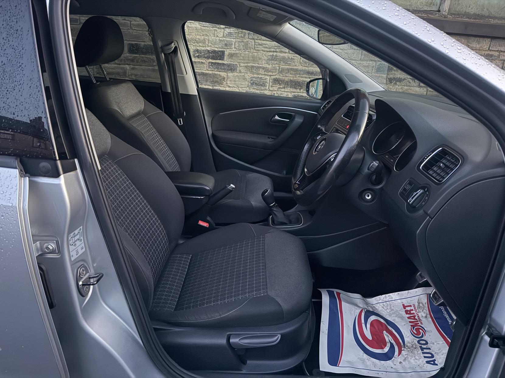 Volkswagen Polo 1.4 TDI BlueMotion Tech SE Hatchback 5dr Diesel Manual Euro 6 (s/s) (75 ps)