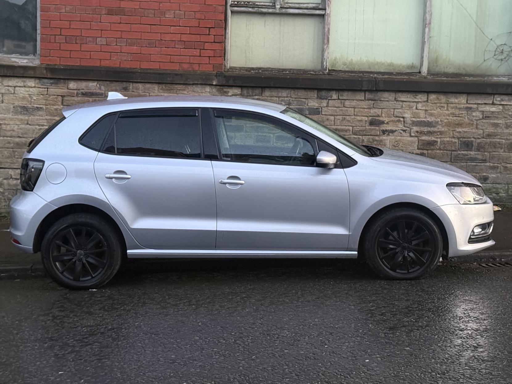 Volkswagen Polo 1.4 TDI BlueMotion Tech SE Hatchback 5dr Diesel Manual Euro 6 (s/s) (75 ps)