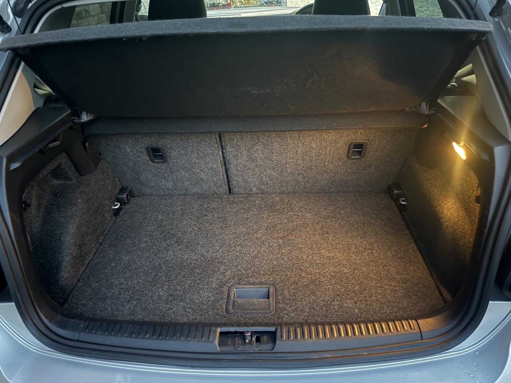 Volkswagen Polo 1.4 TDI BlueMotion Tech SE Hatchback 5dr Diesel Manual Euro 6 (s/s) (75 ps)