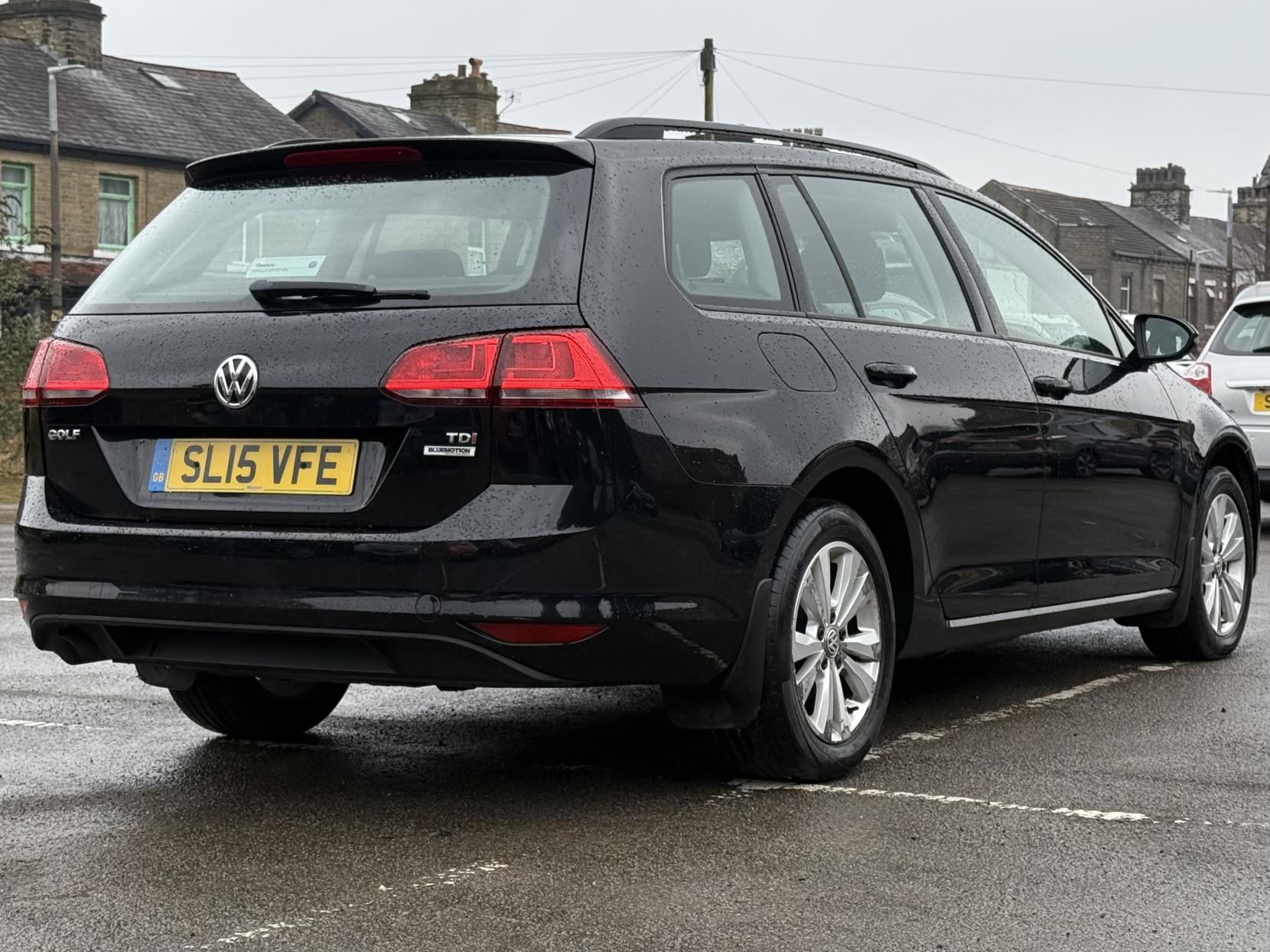 Volkswagen Golf 1.6 TDI BlueMotion Tech SE Estate 5dr Diesel Manual Euro 5 (s/s) (105 ps)