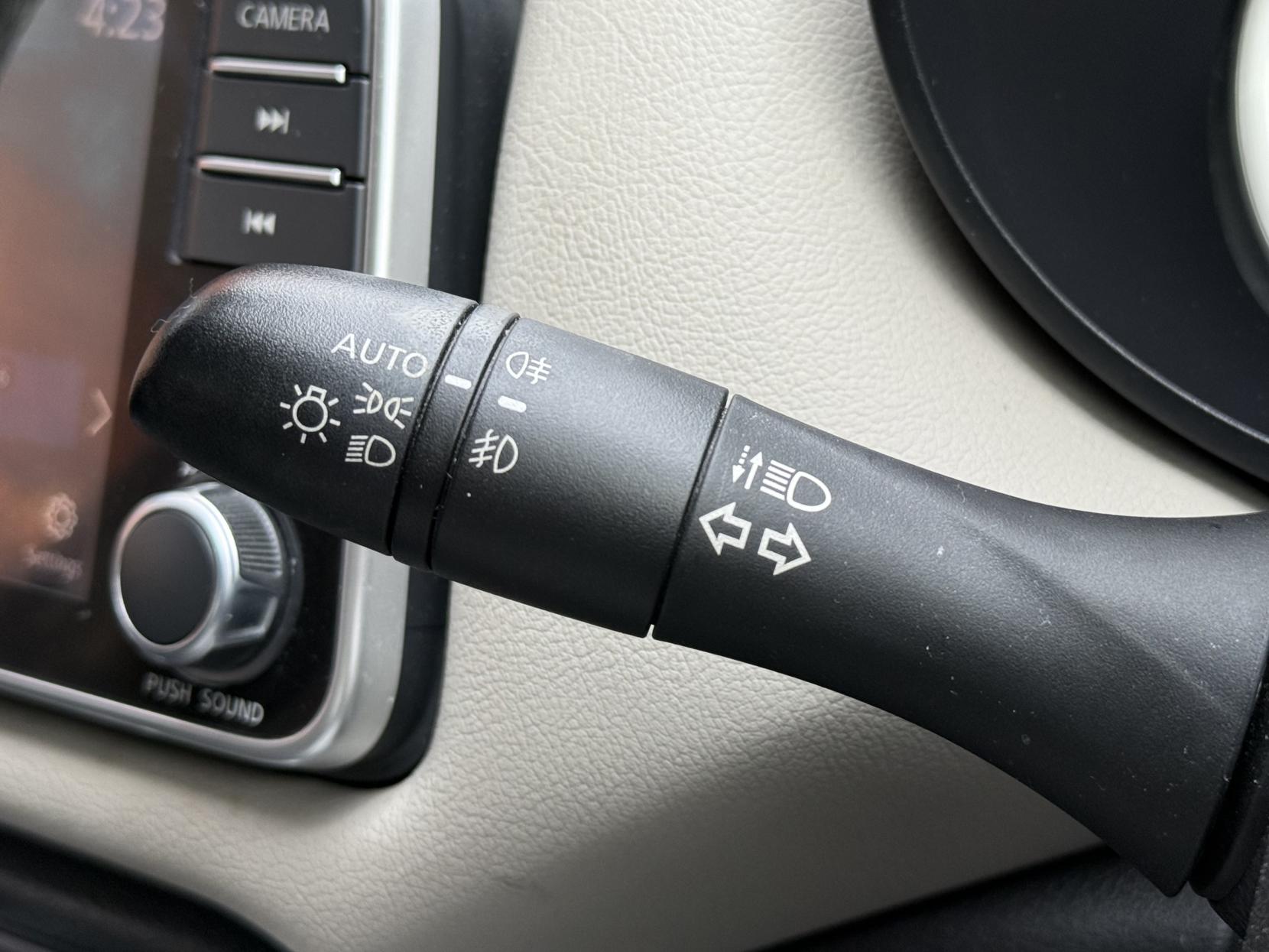 Nissan Micra 1.0 IG-T n-tec Hatchback 5dr Petrol Manual Euro 6 (s/s) (100 ps)