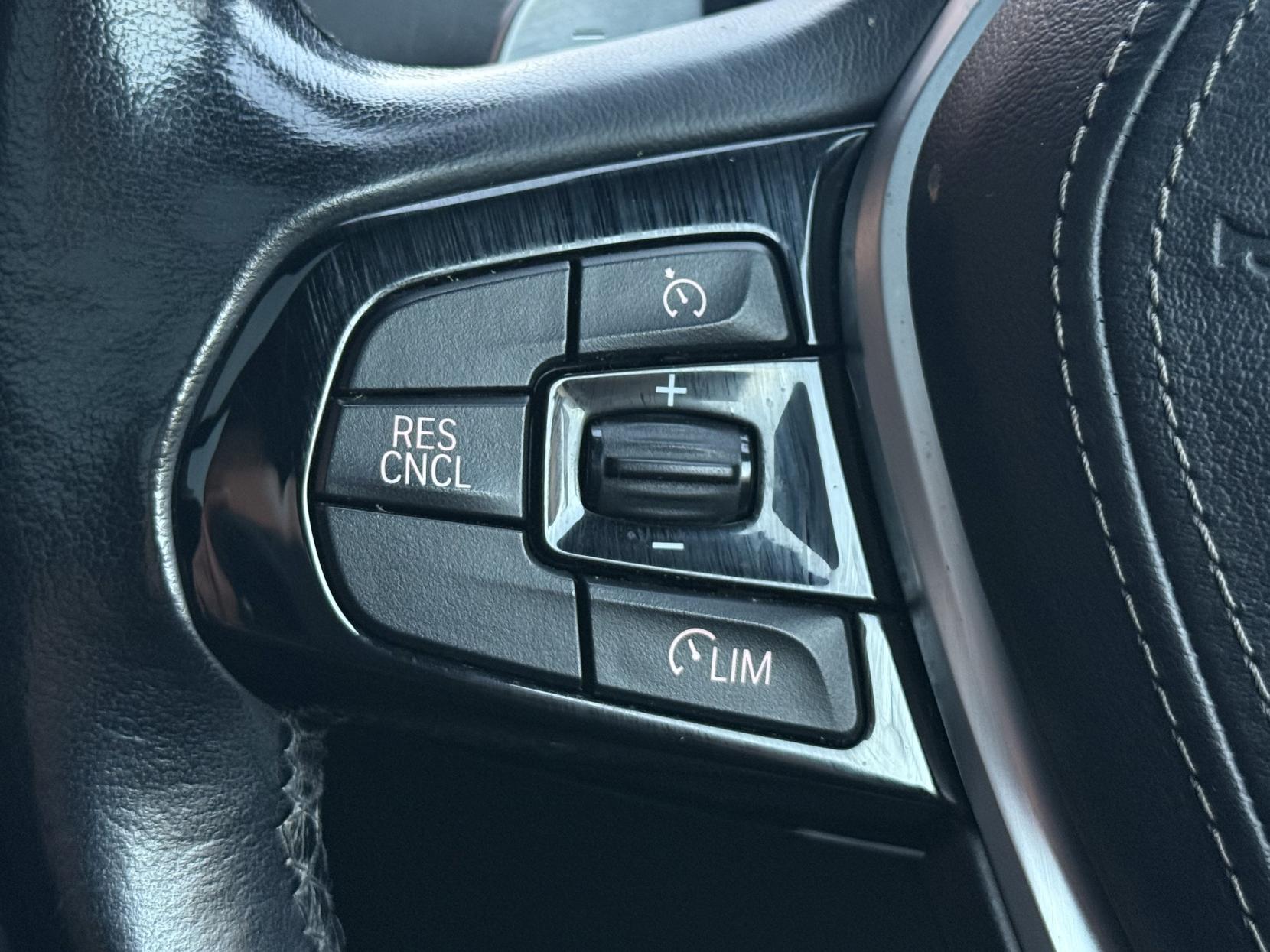 BMW 5 Series 2.0 520d M Sport Touring 5dr Diesel Auto xDrive Euro 6 (s/s) (190 ps)