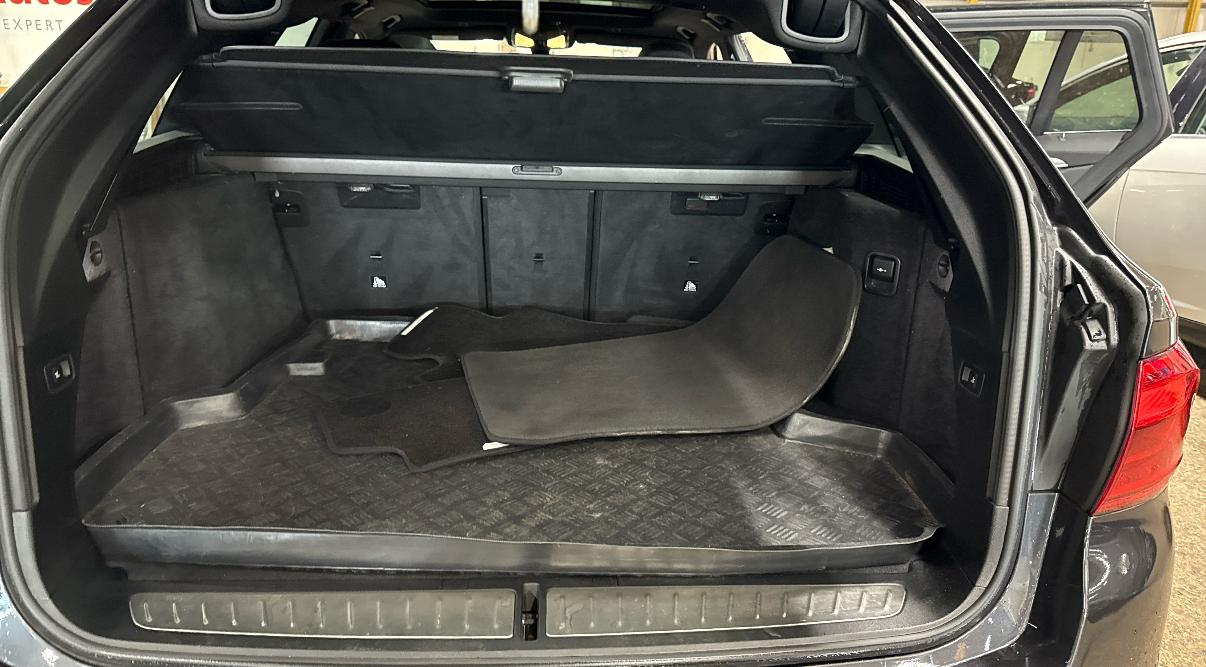 BMW 5 Series 2.0 520d M Sport Touring 5dr Diesel Auto xDrive Euro 6 (s/s) (190 ps)
